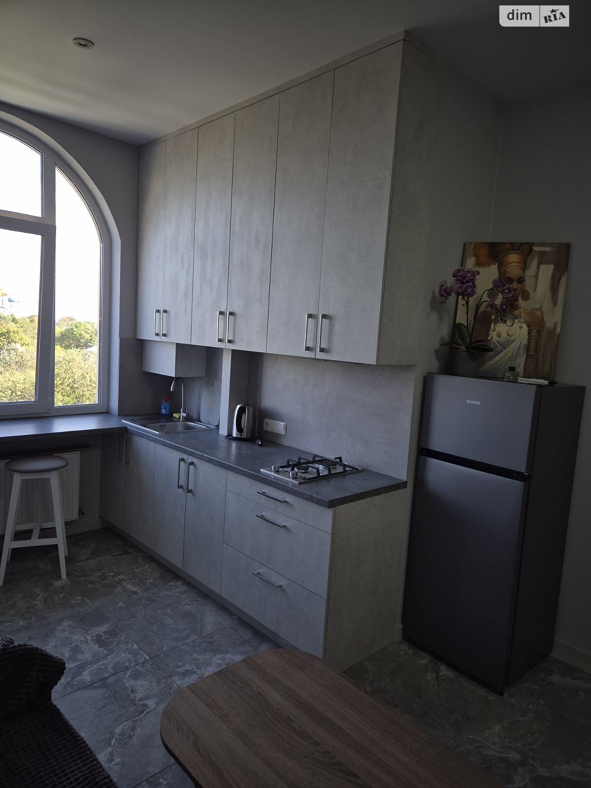 однокомнатная квартира в Одессе, на ул. Дача Ковалевского 91 в аренду на долгий срок помесячно фото 1