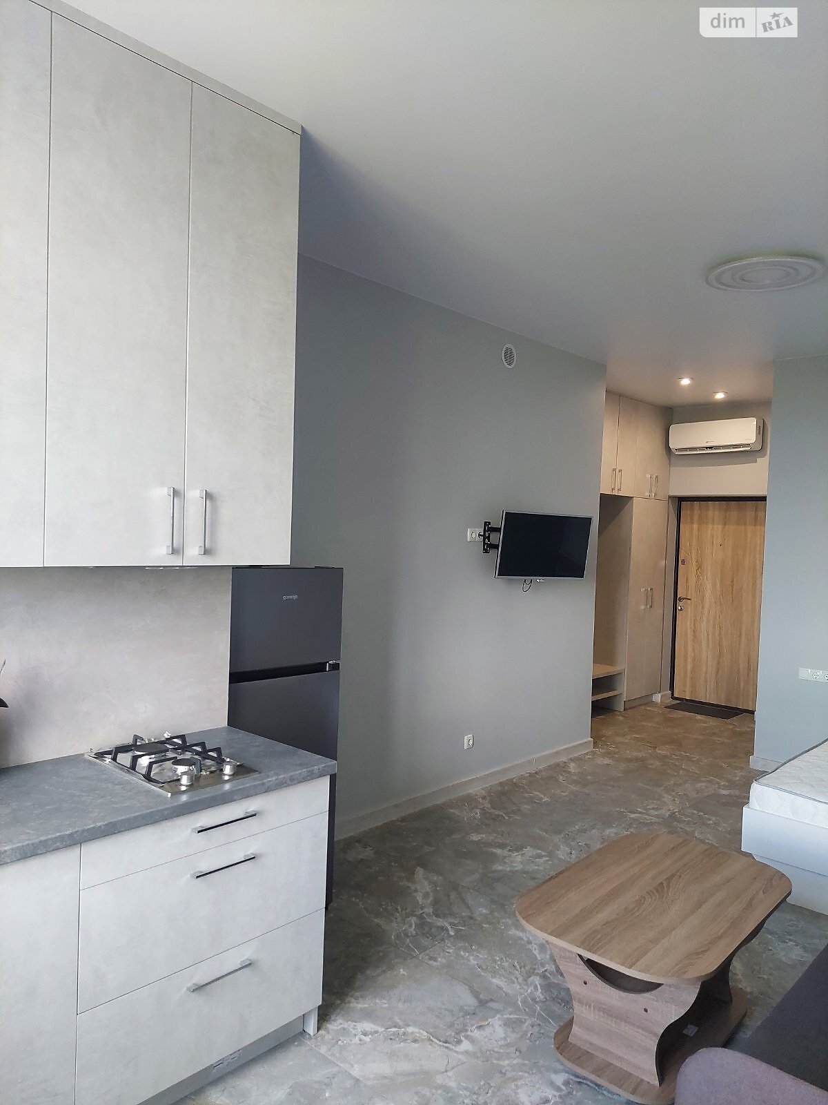 однокомнатная квартира в Одессе, на ул. Дача Ковалевского 91 в аренду на долгий срок помесячно фото 1