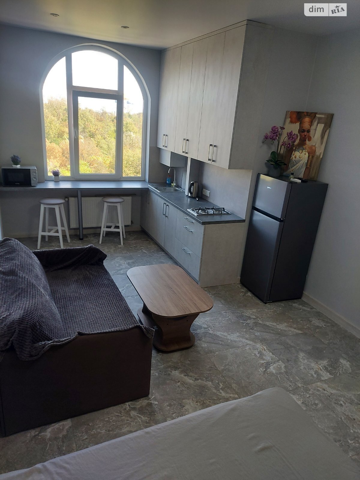 однокомнатная квартира в Одессе, на ул. Дача Ковалевского 91 в аренду на долгий срок помесячно фото 1