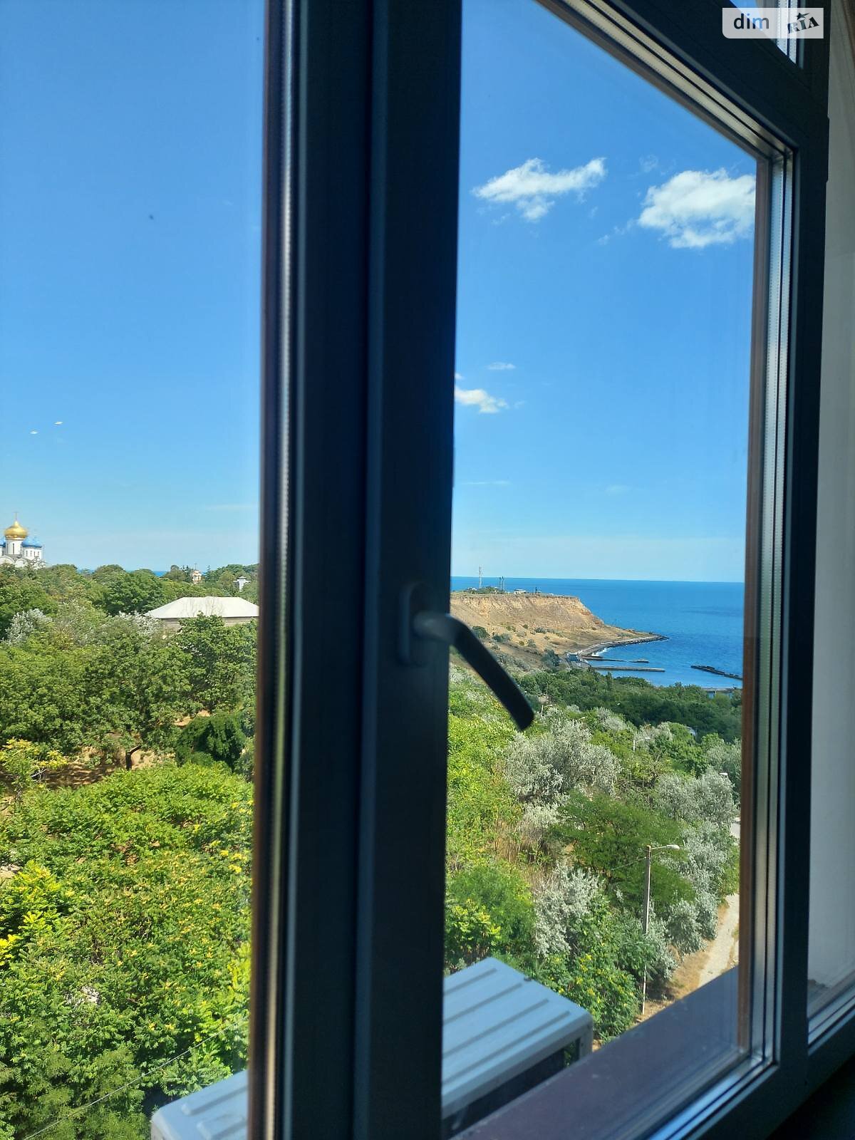 однокомнатная квартира в Одессе, на ул. Дача Ковалевского 91 в аренду на долгий срок помесячно фото 1