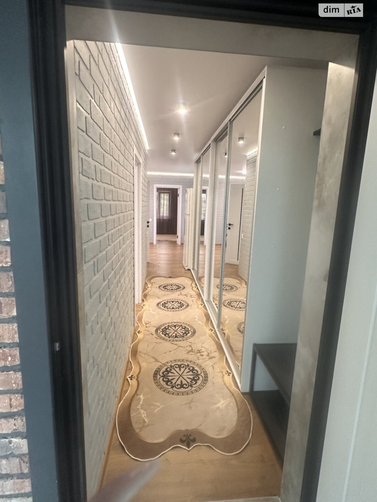 двокімнатна квартира в Одесі, район Дальні Млини, на вул. Райдужна 26 в довготривалу оренду помісячно фото 1 двокімнатна квартира в Одесі, район Дальні Млини, на вул. Райдужна 26 в довготривалу оренду помісячно фото 1