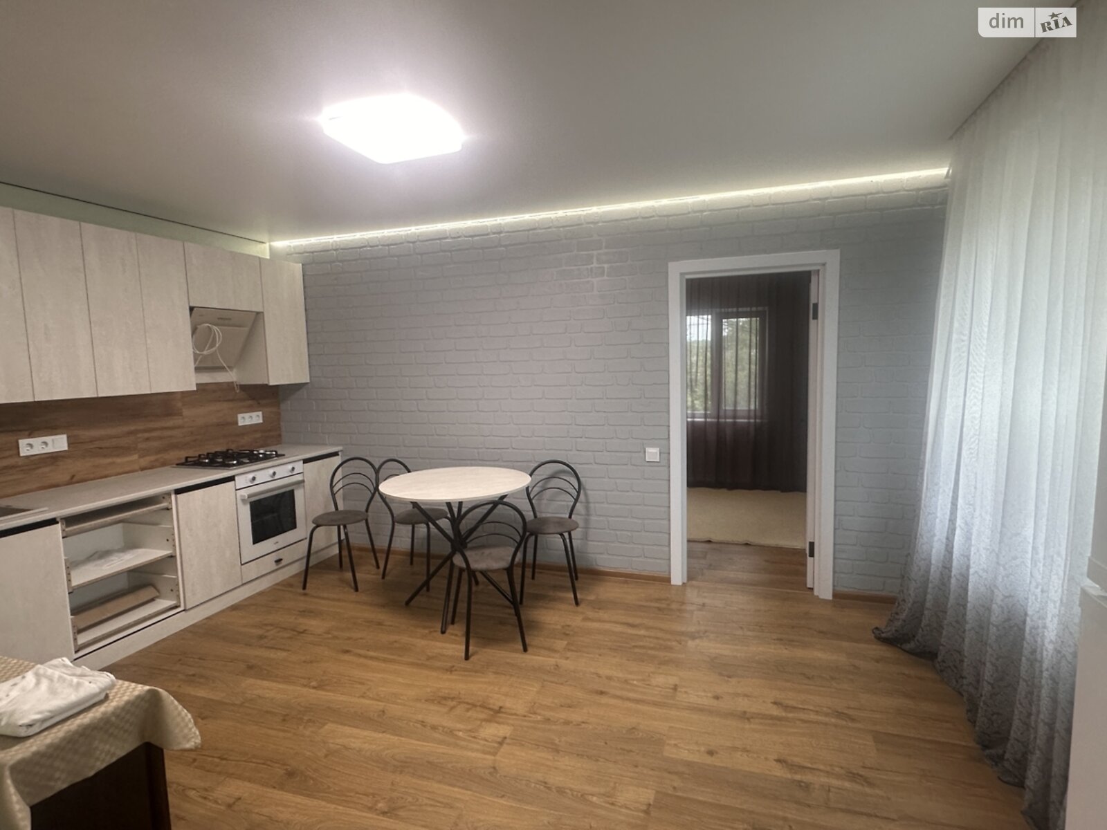 двокімнатна квартира в Одесі, район Дальні Млини, на вул. Райдужна 26 в довготривалу оренду помісячно фото 1 двокімнатна квартира в Одесі, район Дальні Млини, на вул. Райдужна 26 в довготривалу оренду помісячно фото 1