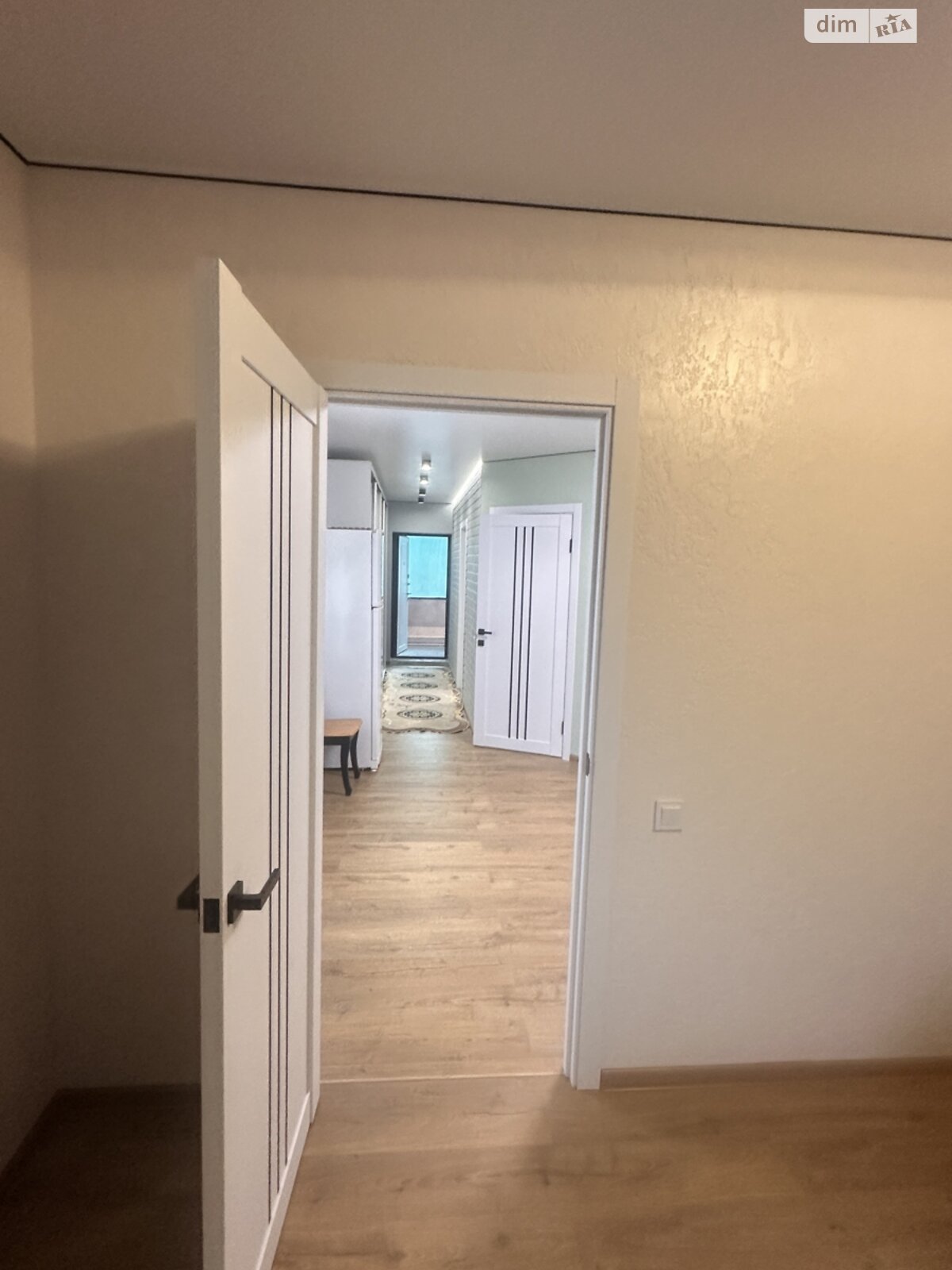 двокімнатна квартира в Одесі, район Дальні Млини, на вул. Райдужна 26 в довготривалу оренду помісячно фото 1 двокімнатна квартира в Одесі, район Дальні Млини, на вул. Райдужна 26 в довготривалу оренду помісячно фото 1