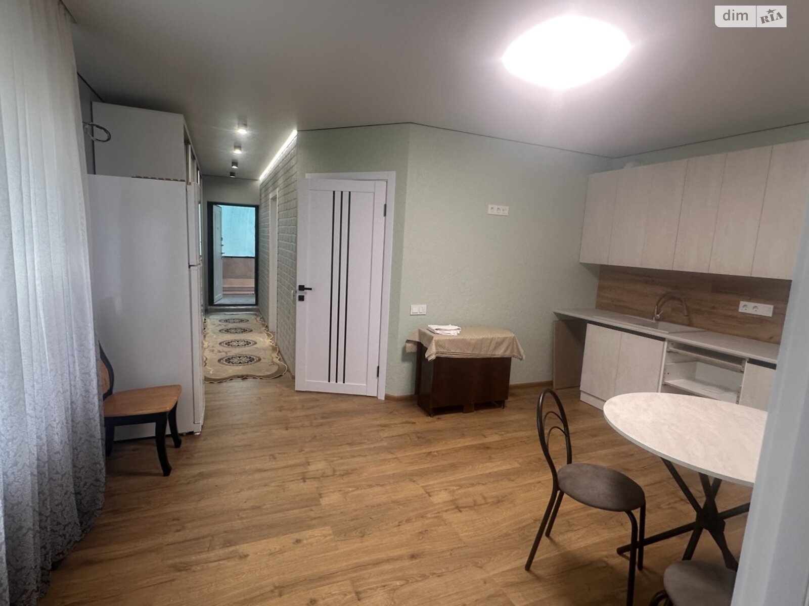 двокімнатна квартира в Одесі, район Дальні Млини, на вул. Райдужна 26 в довготривалу оренду помісячно фото 1 двокімнатна квартира в Одесі, район Дальні Млини, на вул. Райдужна 26 в довготривалу оренду помісячно фото 1