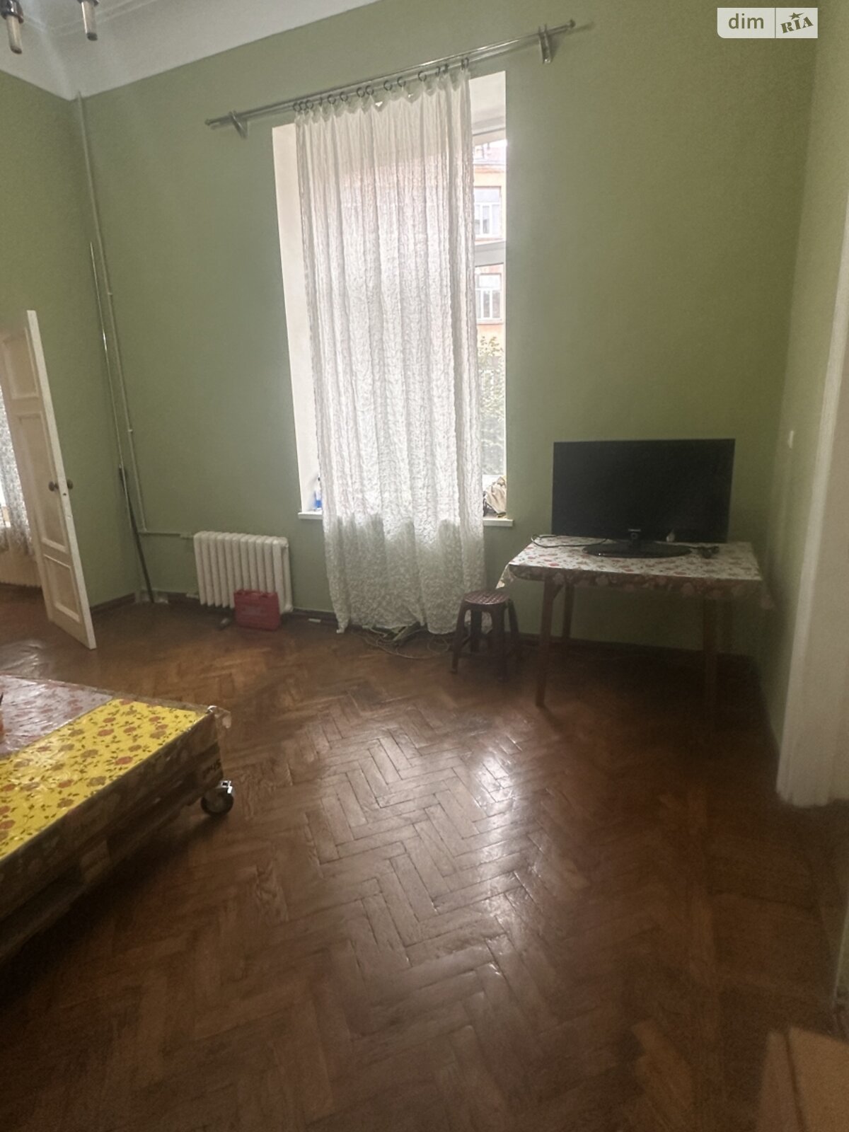 двокімнатна квартира в Одесі, на пл. Катерининська 9 в довготривалу оренду помісячно фото 1 двокімнатна квартира в Одесі, на пл. Катерининська 9 в довготривалу оренду помісячно фото 1