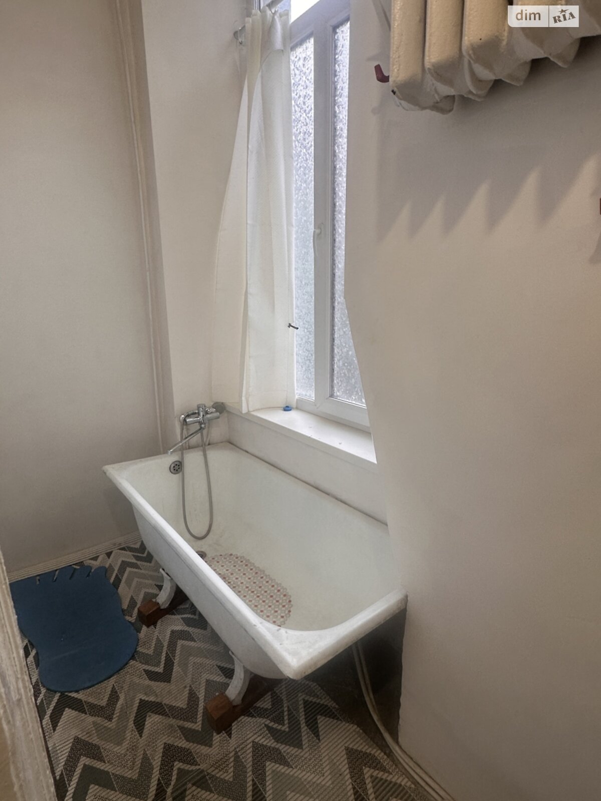 двокімнатна квартира в Одесі, на пл. Катерининська 9 в довготривалу оренду помісячно фото 1 двокімнатна квартира в Одесі, на пл. Катерининська 9 в довготривалу оренду помісячно фото 1