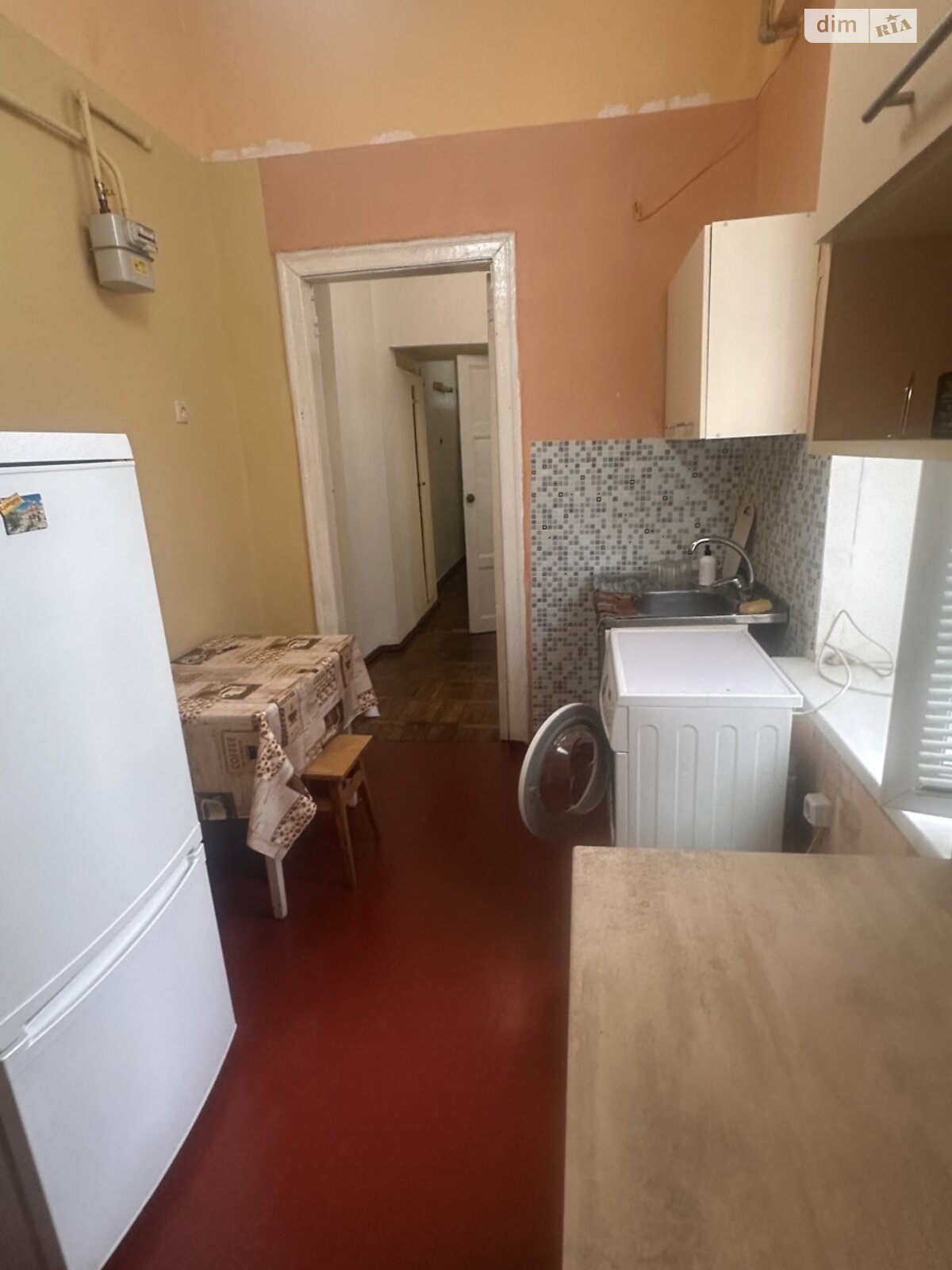 двокімнатна квартира в Одесі, на пл. Катерининська 9 в довготривалу оренду помісячно фото 1 двокімнатна квартира в Одесі, на пл. Катерининська 9 в довготривалу оренду помісячно фото 1