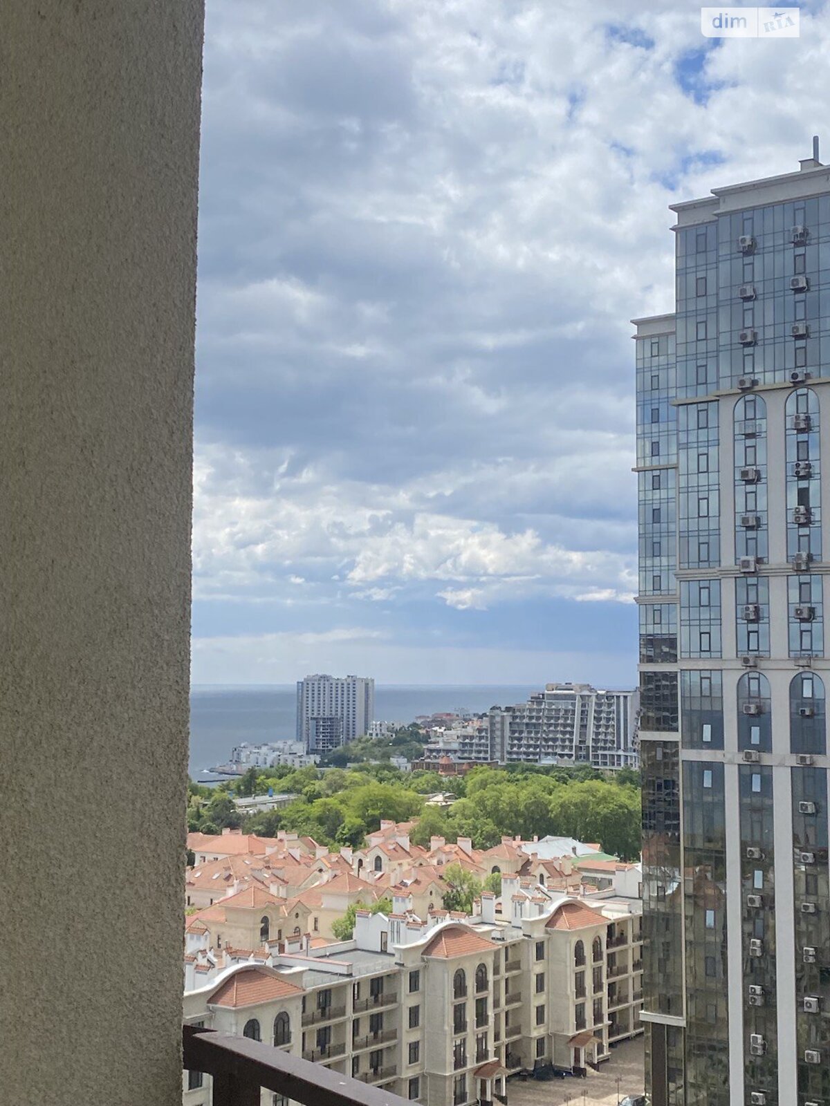 однокімнатна квартира в Одесі, на бул. Французький 60В в довготривалу оренду помісячно фото 1 однокімнатна квартира в Одесі, на бул. Французький 60В в довготривалу оренду помісячно фото 1