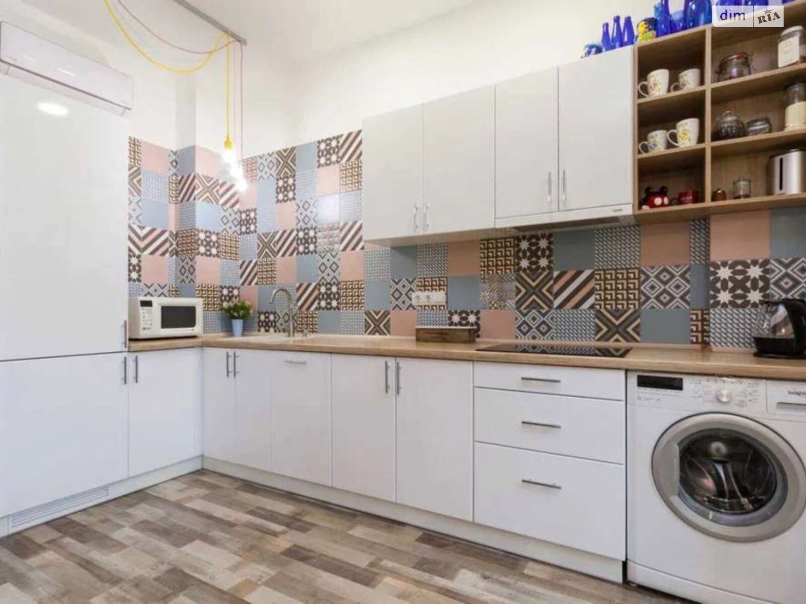 однокомнатная квартира в Одессе, на бул. Французский 60Г в аренду на долгий срок помесячно фото 1 однокомнатная квартира в Одессе, на бул. Французский 60Г в аренду на долгий срок помесячно фото 1