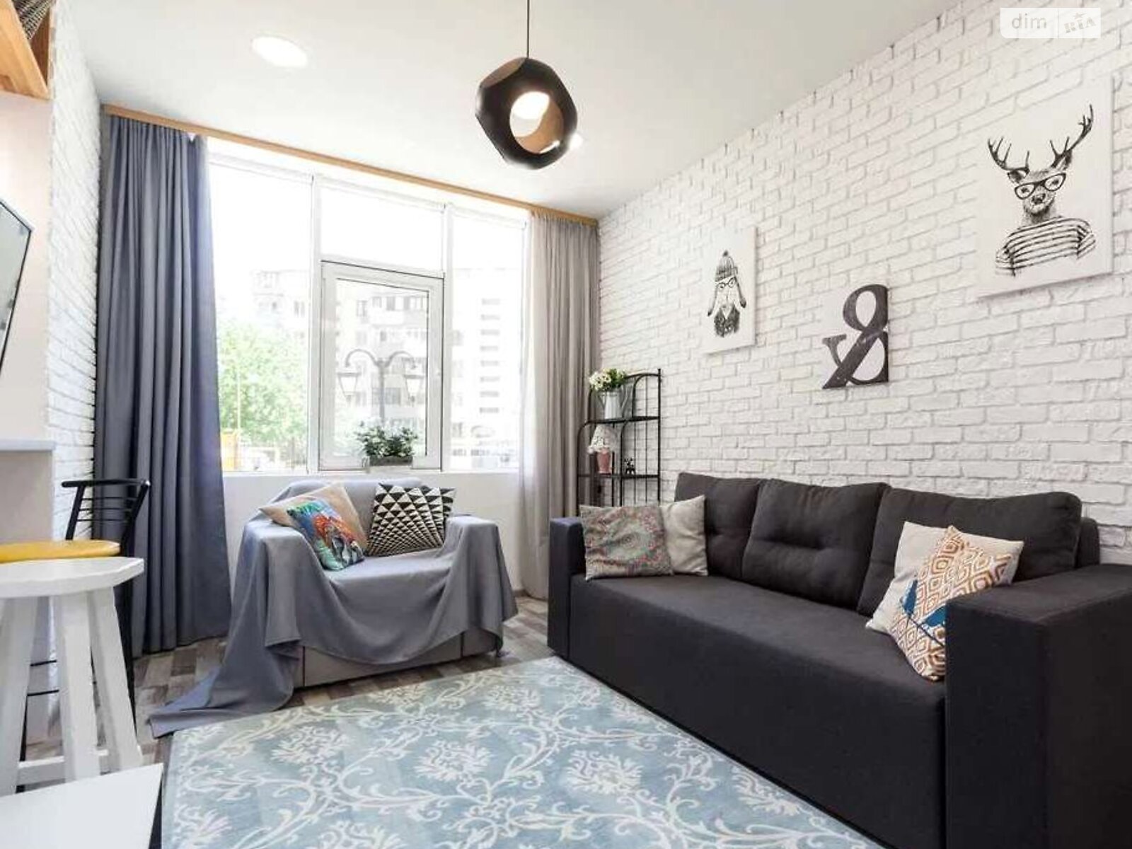 однокомнатная квартира в Одессе, на бул. Французский 60Г в аренду на долгий срок помесячно фото 1 однокомнатная квартира в Одессе, на бул. Французский 60Г в аренду на долгий срок помесячно фото 1