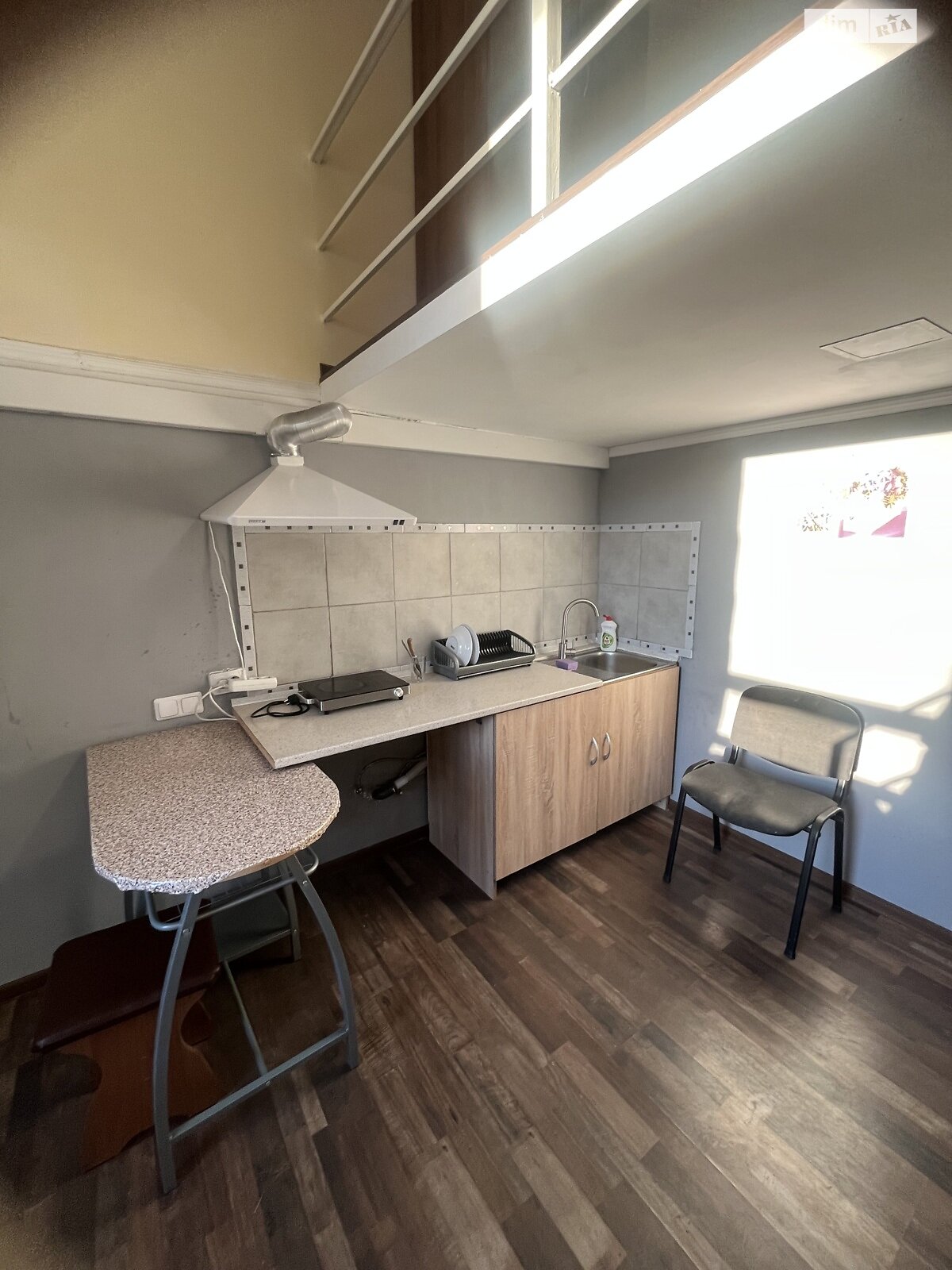 однокомнатная квартира в Одессе, район Хаджибейский, на ул. Химическая 1/7 в аренду на долгий срок помесячно фото 1 однокомнатная квартира в Одессе, район Хаджибейский, на ул. Химическая 1/7 в аренду на долгий срок помесячно фото 1