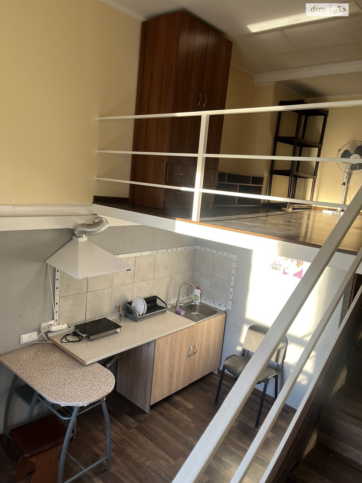 однокомнатная квартира в Одессе, район Хаджибейский, на ул. Химическая 1/7 в аренду на долгий срок помесячно фото 1 однокомнатная квартира в Одессе, район Хаджибейский, на ул. Химическая 1/7 в аренду на долгий срок помесячно фото 1