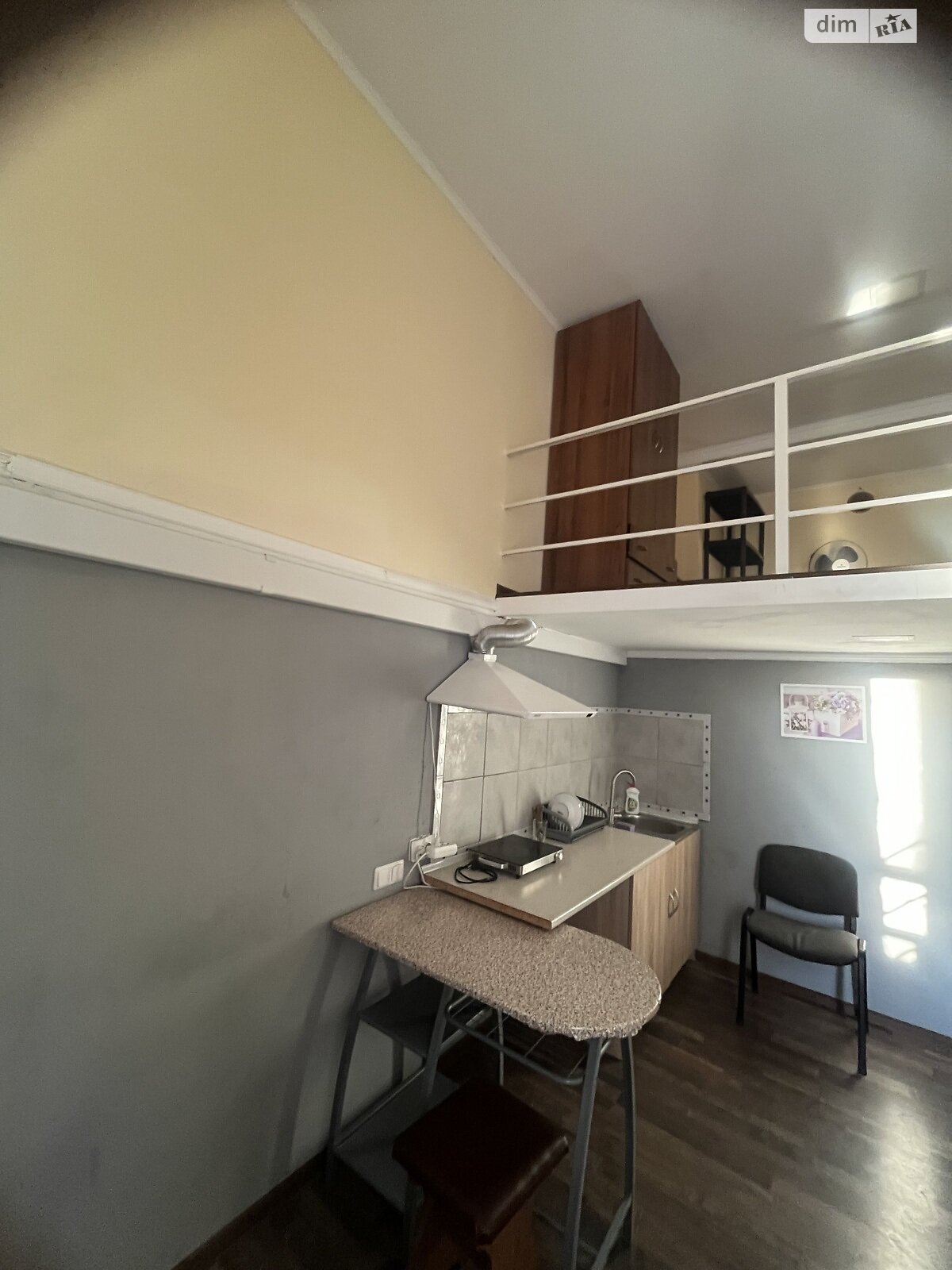 однокомнатная квартира в Одессе, район Хаджибейский, на ул. Химическая 1/7 в аренду на долгий срок помесячно фото 1 однокомнатная квартира в Одессе, район Хаджибейский, на ул. Химическая 1/7 в аренду на долгий срок помесячно фото 1