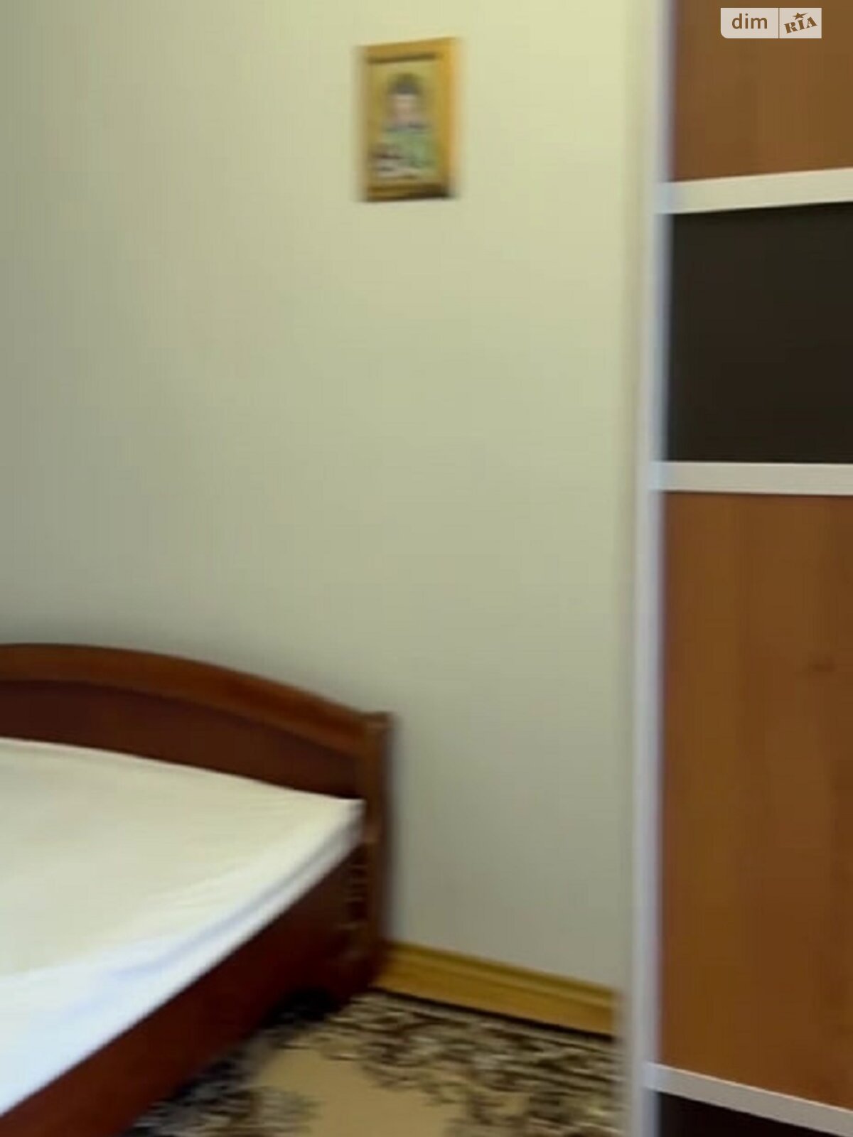 трикімнатна квартира в Одесі, район Хаджибейський, на вул. Дальницька в довготривалу оренду помісячно фото 1 трикімнатна квартира в Одесі, район Хаджибейський, на вул. Дальницька в довготривалу оренду помісячно фото 1
