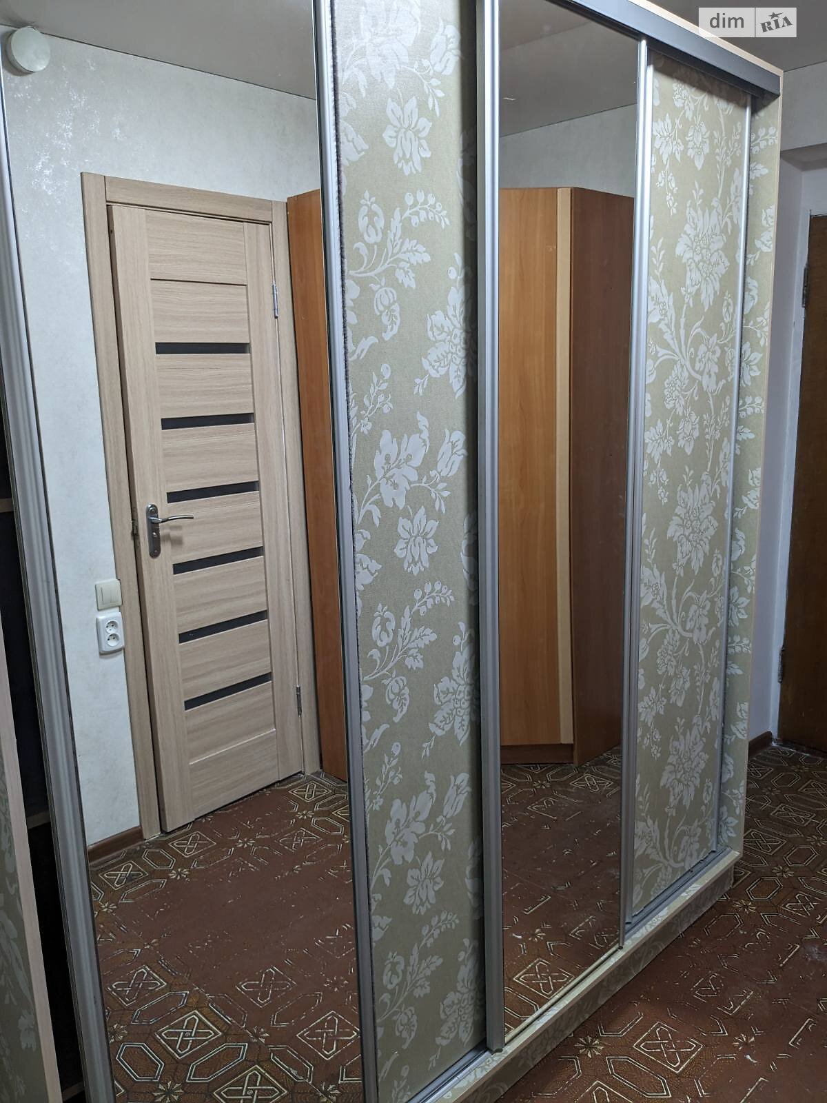 однокомнатная квартира в Одессе, район Хаджибейский, на ул. Кропивницкого 24/26 в аренду на долгий срок помесячно фото 1 однокомнатная квартира в Одессе, район Хаджибейский, на ул. Кропивницкого 24/26 в аренду на долгий срок помесячно фото 1
