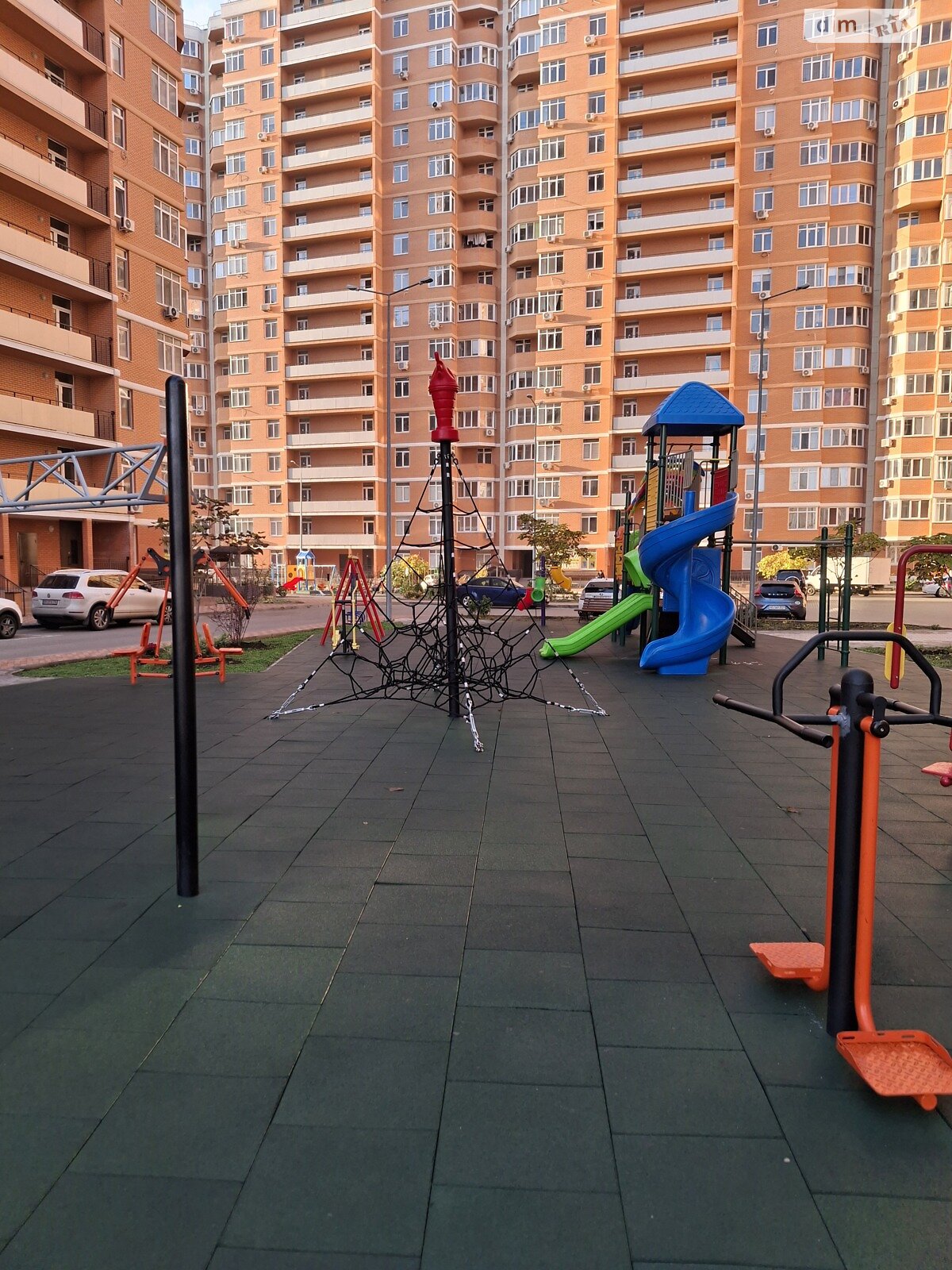 однокімнатна квартира в Одесі, район Хаджибейський, на дор. Овідіопольська 3 корпус 2 в довготривалу оренду помісячно фото 1