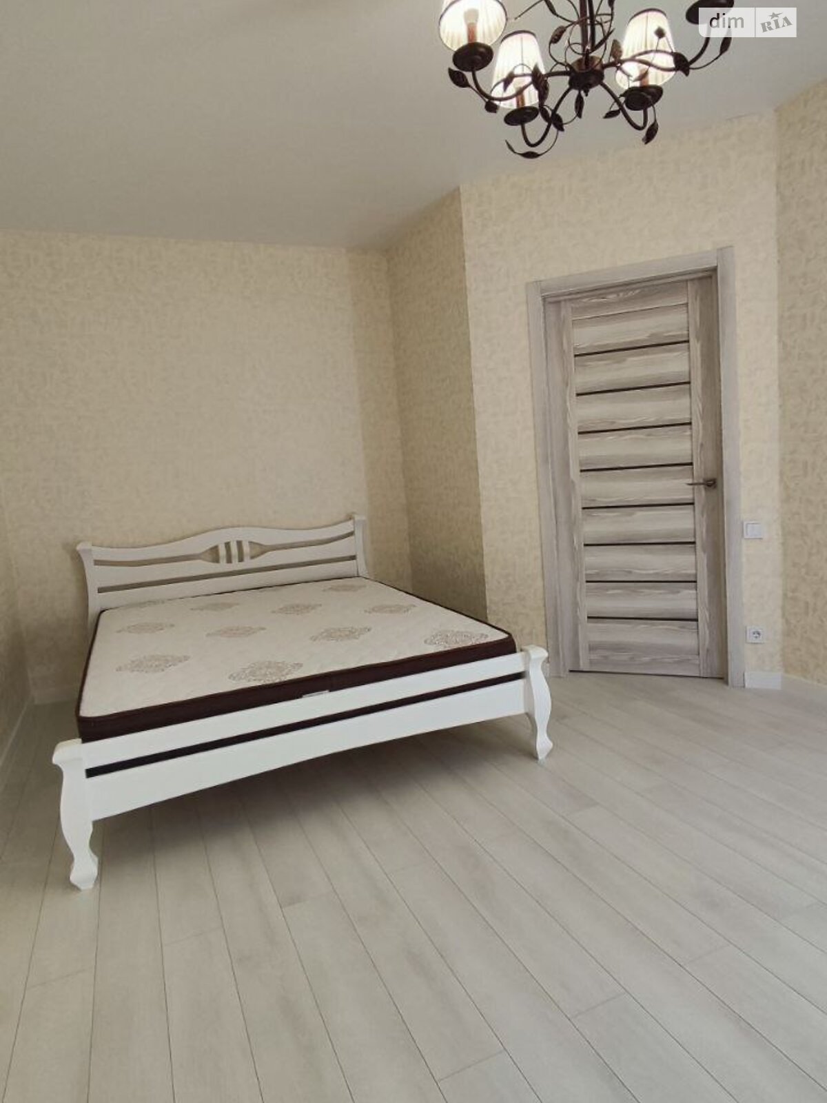 однокімнатна квартира в Одесі, район Хаджибейський, на дор. Овідіопольська 3 корпус 2 в довготривалу оренду помісячно фото 1