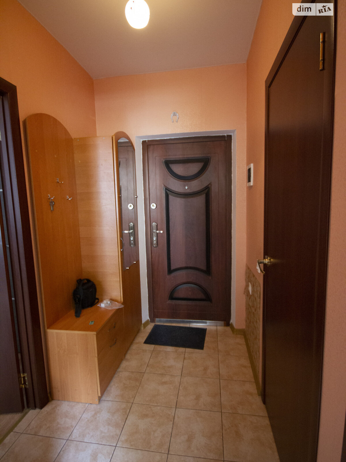 однокомнатная квартира в Одессе, район Хаджибейский, на Проездная 15 в аренду на долгий срок помесячно фото 1