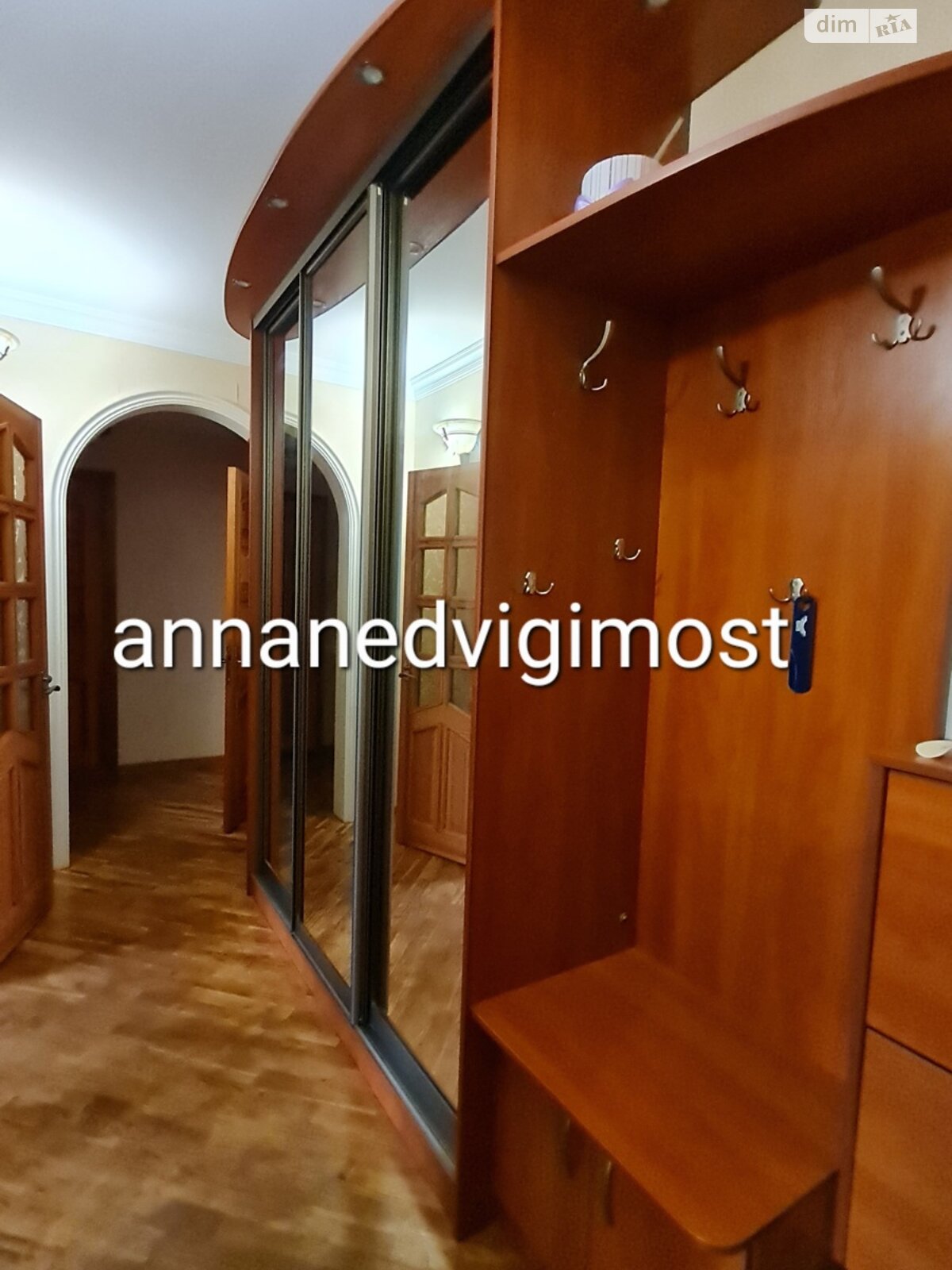 трикімнатна квартира в Одесі, район Київський, на вул. Архітекторська 20 в довготривалу оренду помісячно фото 1 трикімнатна квартира в Одесі, район Київський, на вул. Архітекторська 20 в довготривалу оренду помісячно фото 1