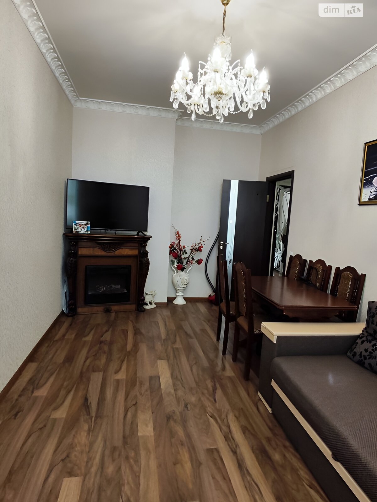 двокімнатна квартира в Одесі, район Київський, на вул. Перлинна 3 в довготривалу оренду помісячно фото 1 двокімнатна квартира в Одесі, район Київський, на вул. Перлинна 3 в довготривалу оренду помісячно фото 1