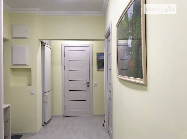 трехкомнатная квартира с мебелью в Одессе, район Киевский, на ул. Академика Вильямса в аренду на долгий срок помесячно фото 1 трехкомнатная квартира с мебелью в Одессе, район Киевский, на ул. Академика Вильямса в аренду на долгий срок помесячно фото 1