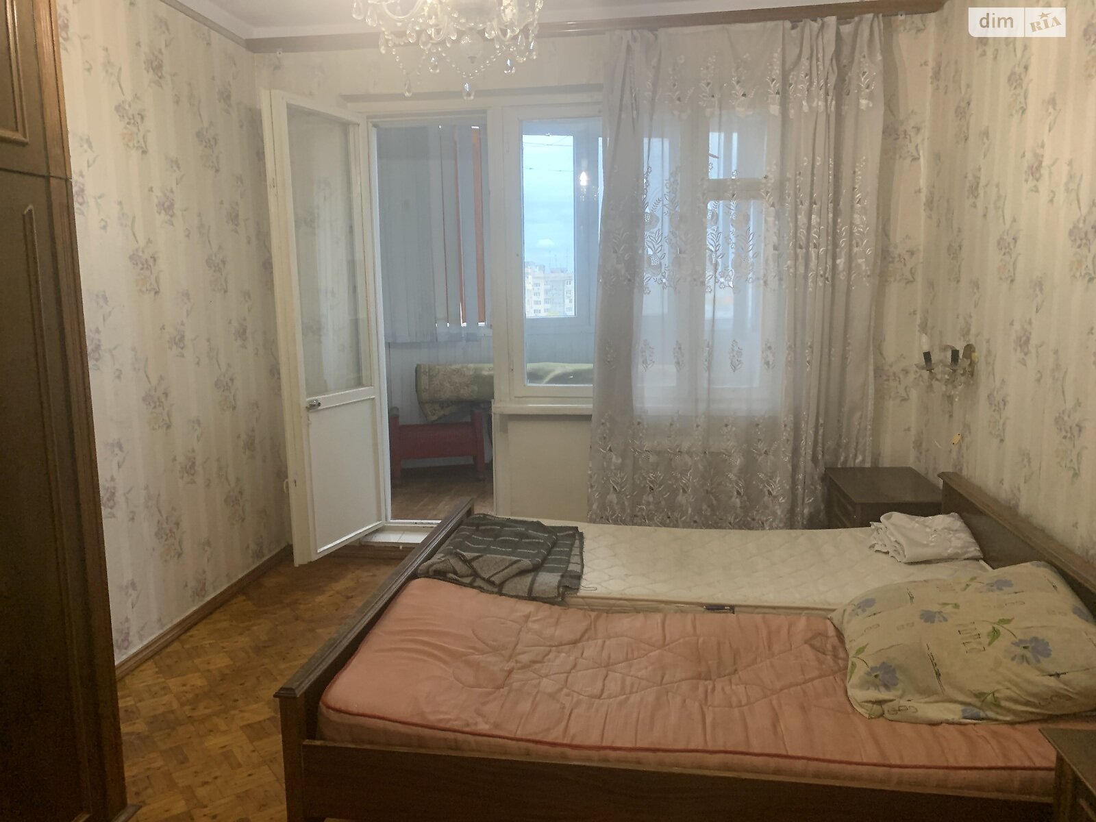 трехкомнатная квартира в Одессе, район Киевский, на просп. Князя Ярослава Мудрого 1А в аренду на долгий срок помесячно фото 1