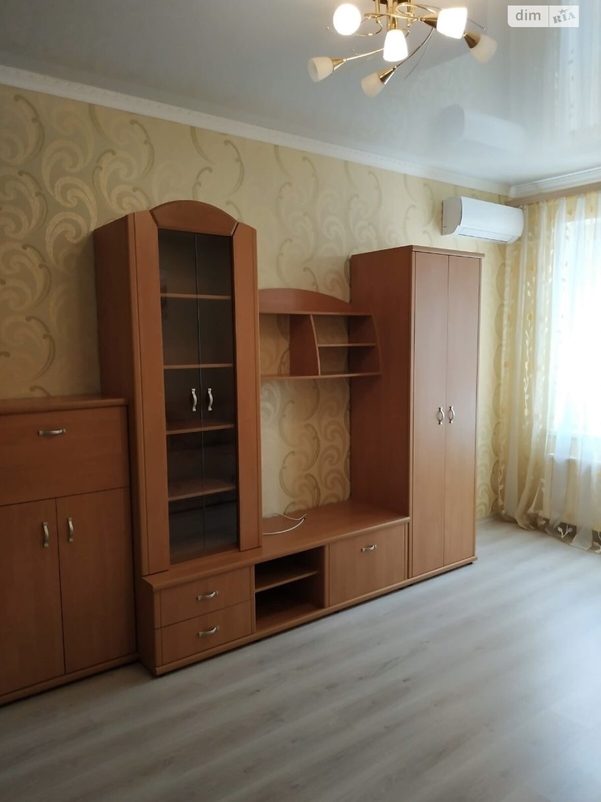 однокомнатная квартира в Одессе, район Киевский, на ул. Левитана 113 в аренду на долгий срок помесячно фото 1 однокомнатная квартира в Одессе, район Киевский, на ул. Левитана 113 в аренду на долгий срок помесячно фото 1