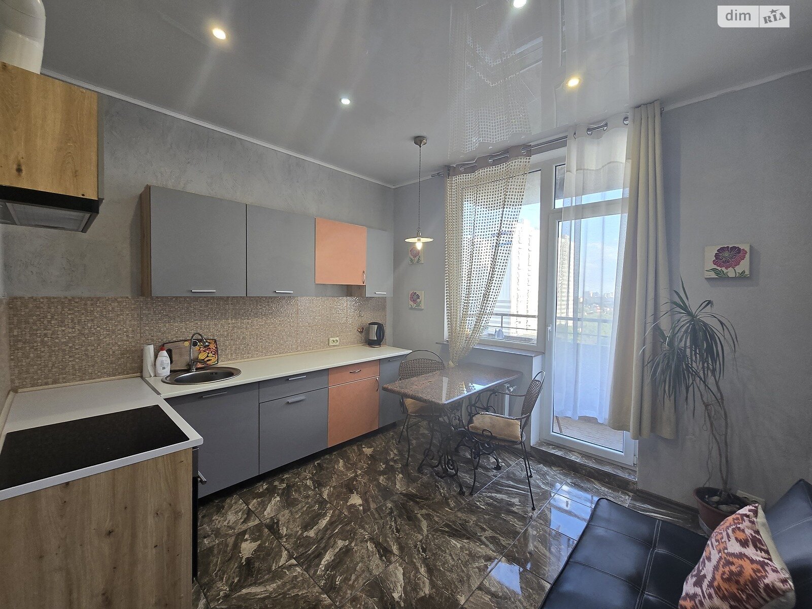 однокімнатна квартира в Одесі, район undefined, на вул. Люстдорфська дорога 90А в довготривалу оренду помісячно фото 1