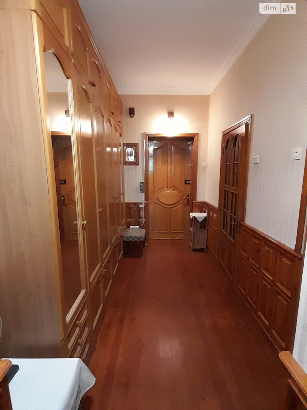 трикімнатна квартира в Одесі, район undefined, на просп. Небесної Сотні 4 в довготривалу оренду помісячно фото 1 трикімнатна квартира в Одесі, район undefined, на просп. Небесної Сотні 4 в довготривалу оренду помісячно фото 1