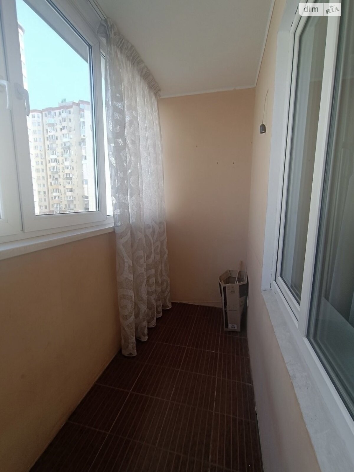 однокімнатна квартира в Одесі, район Київський, на мас. Радужний 1 в довготривалу оренду помісячно фото 1 однокімнатна квартира в Одесі, район Київський, на мас. Радужний 1 в довготривалу оренду помісячно фото 1