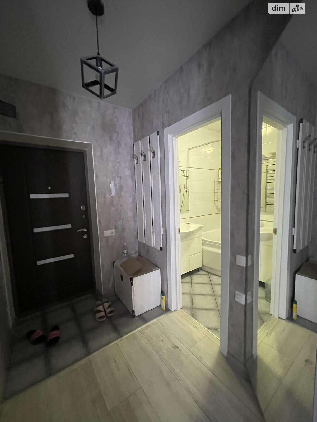 однокімнатна квартира з ремонтом в Одесі, район Київський, на мас. Радужний 20 в довготривалу оренду помісячно фото 1