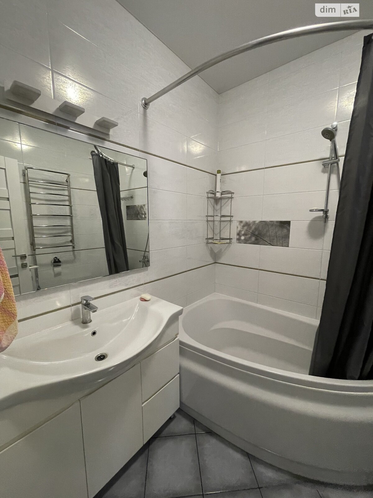 однокімнатна квартира з ремонтом в Одесі, район Київський, на мас. Радужний 20 в довготривалу оренду помісячно фото 1