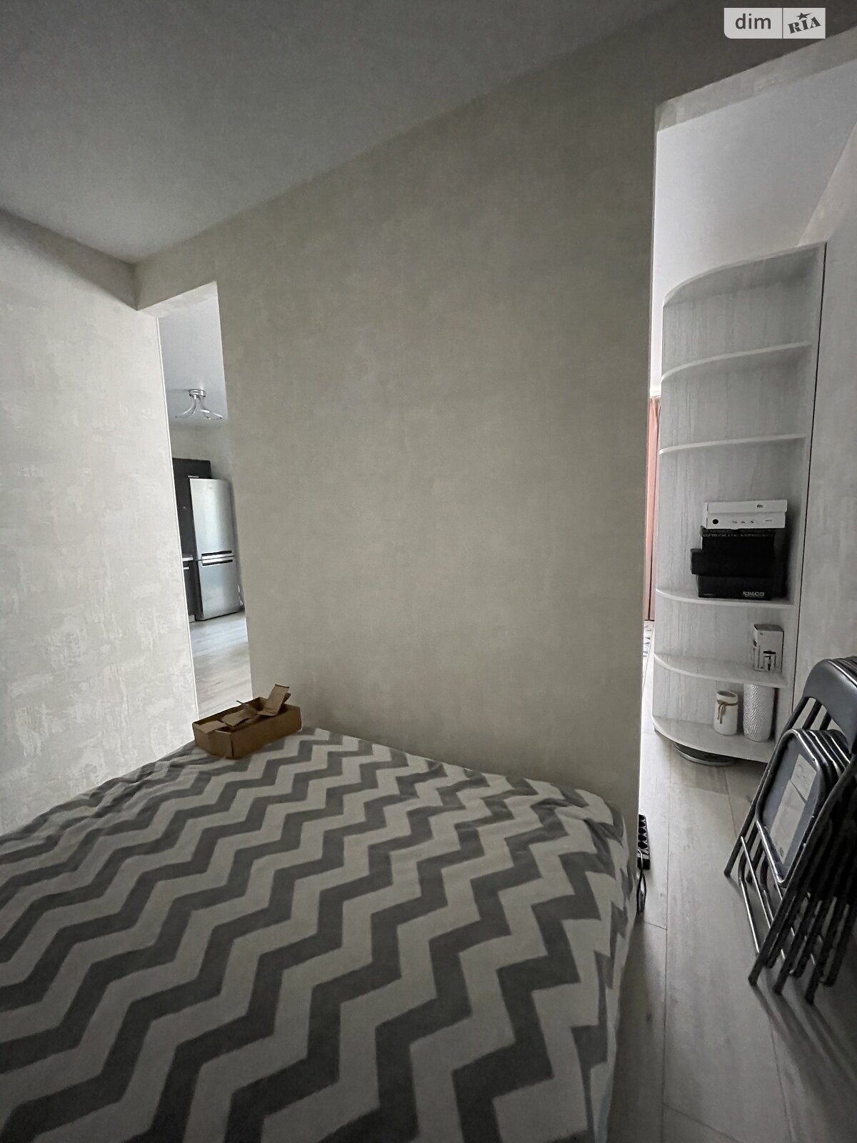 однокімнатна квартира з ремонтом в Одесі, район Київський, на мас. Радужний 20 в довготривалу оренду помісячно фото 1