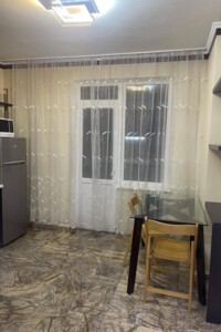 однокомнатная квартира в Одессе, район Киевский, на мас. Радужный в аренду на долгий срок помесячно фото 2