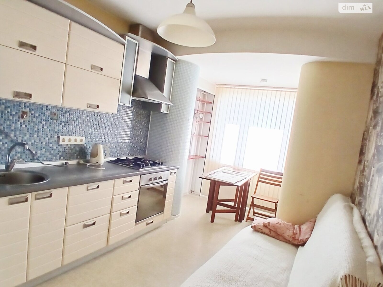 однокомнатная квартира в Одессе, район Киевский, на ул. Сергея Шелухина 35 в аренду на долгий срок помесячно фото 1 однокомнатная квартира в Одессе, район Киевский, на ул. Сергея Шелухина 35 в аренду на долгий срок помесячно фото 1