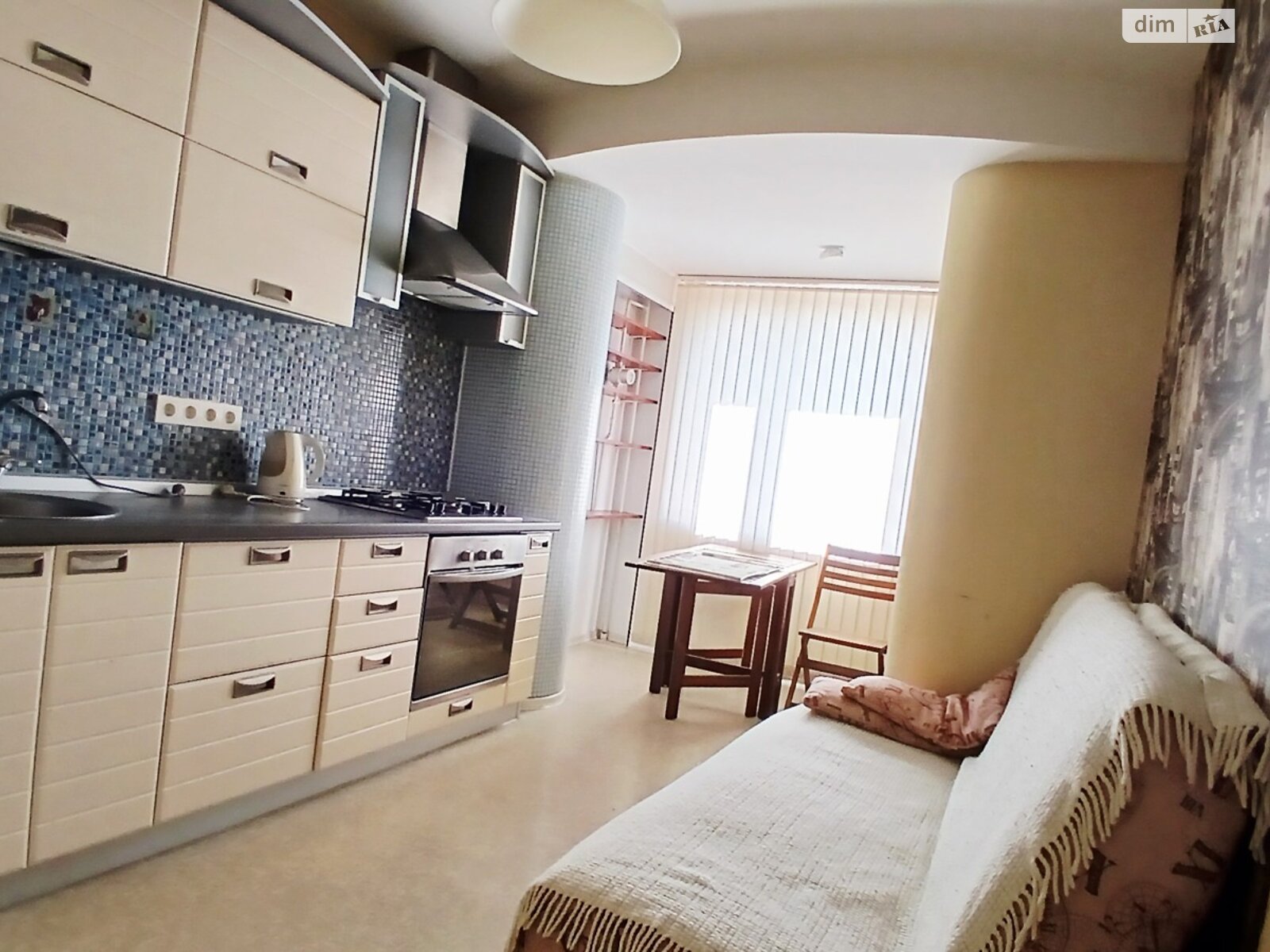 однокомнатная квартира в Одессе, район Киевский, на ул. Сергея Шелухина 35 в аренду на долгий срок помесячно фото 1 однокомнатная квартира в Одессе, район Киевский, на ул. Сергея Шелухина 35 в аренду на долгий срок помесячно фото 1