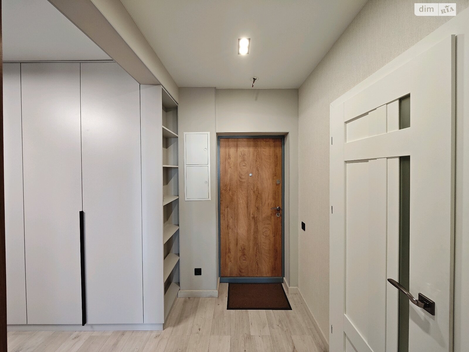 однокімнатна квартира в Одесі, район undefined, на вул. Варненська 27А/3 в довготривалу оренду помісячно фото 1 однокімнатна квартира в Одесі, район undefined, на вул. Варненська 27А/3 в довготривалу оренду помісячно фото 1