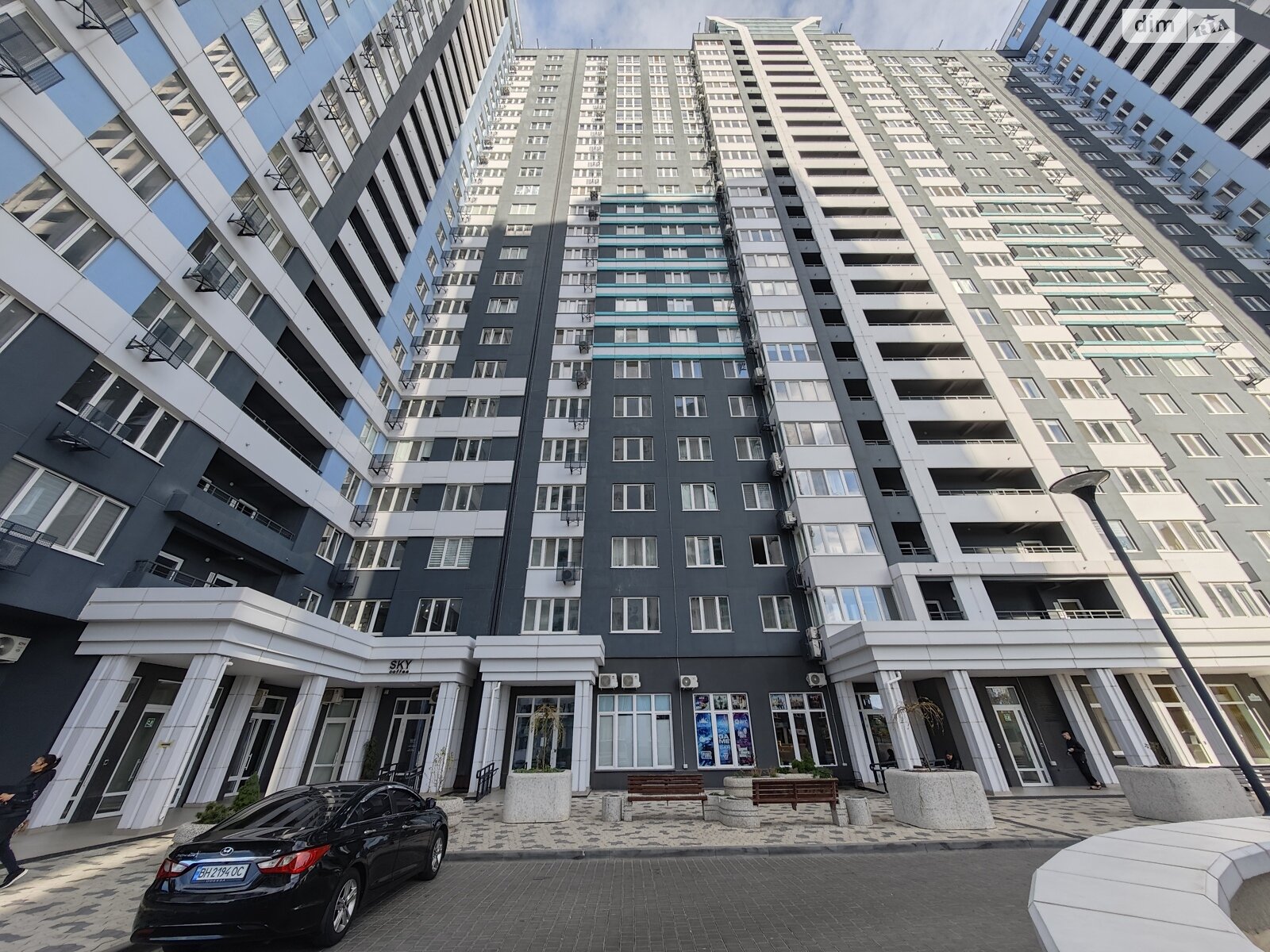 однокімнатна квартира в Одесі, район undefined, на вул. Варненська 27А/3 в довготривалу оренду помісячно фото 1 однокімнатна квартира в Одесі, район undefined, на вул. Варненська 27А/3 в довготривалу оренду помісячно фото 1