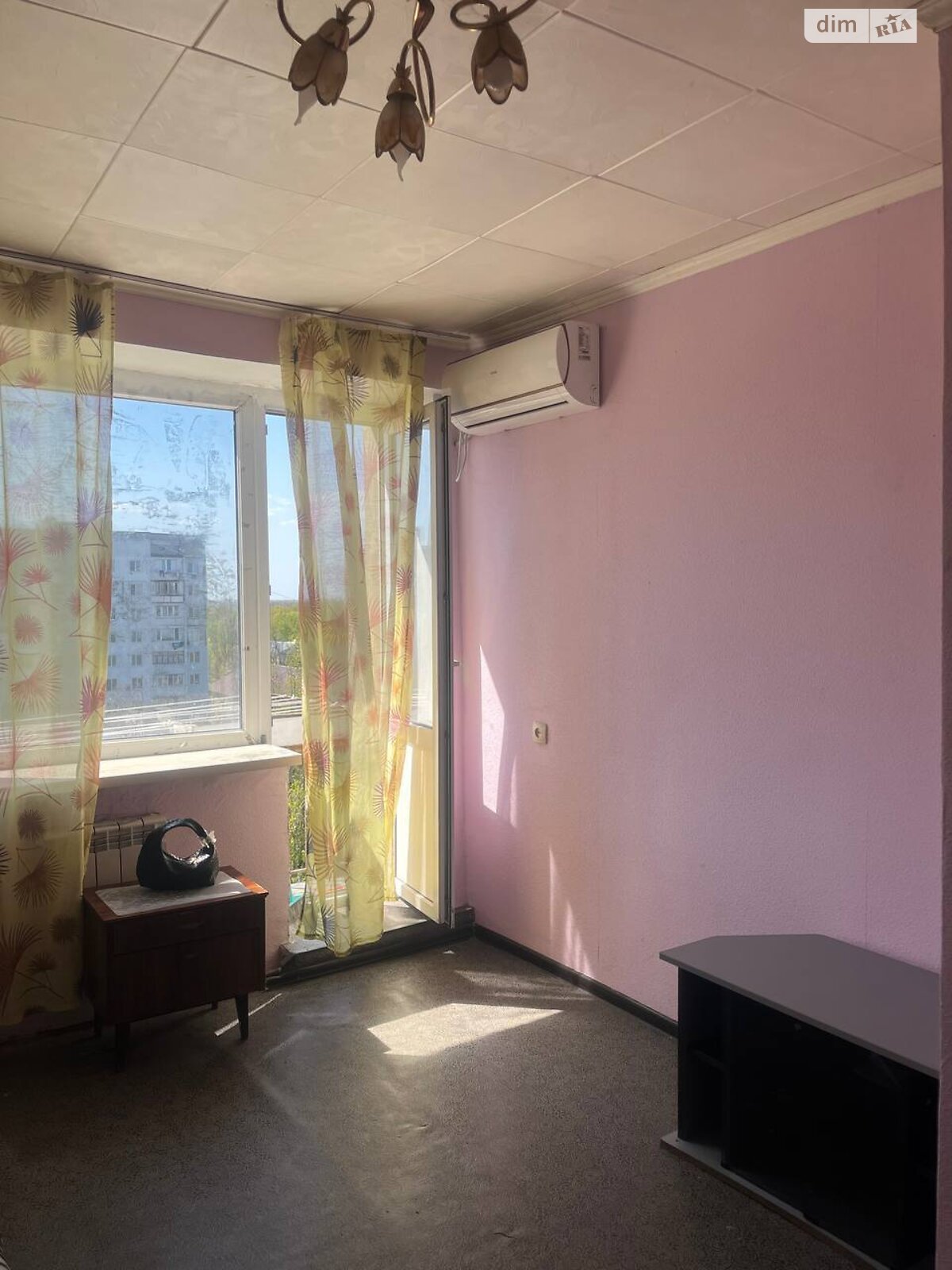 однокомнатная квартира в Одессе, район Курсаки, на ул. Рихтера Святослава 134 в аренду на долгий срок помесячно фото 1 однокомнатная квартира в Одессе, район Курсаки, на ул. Рихтера Святослава 134 в аренду на долгий срок помесячно фото 1