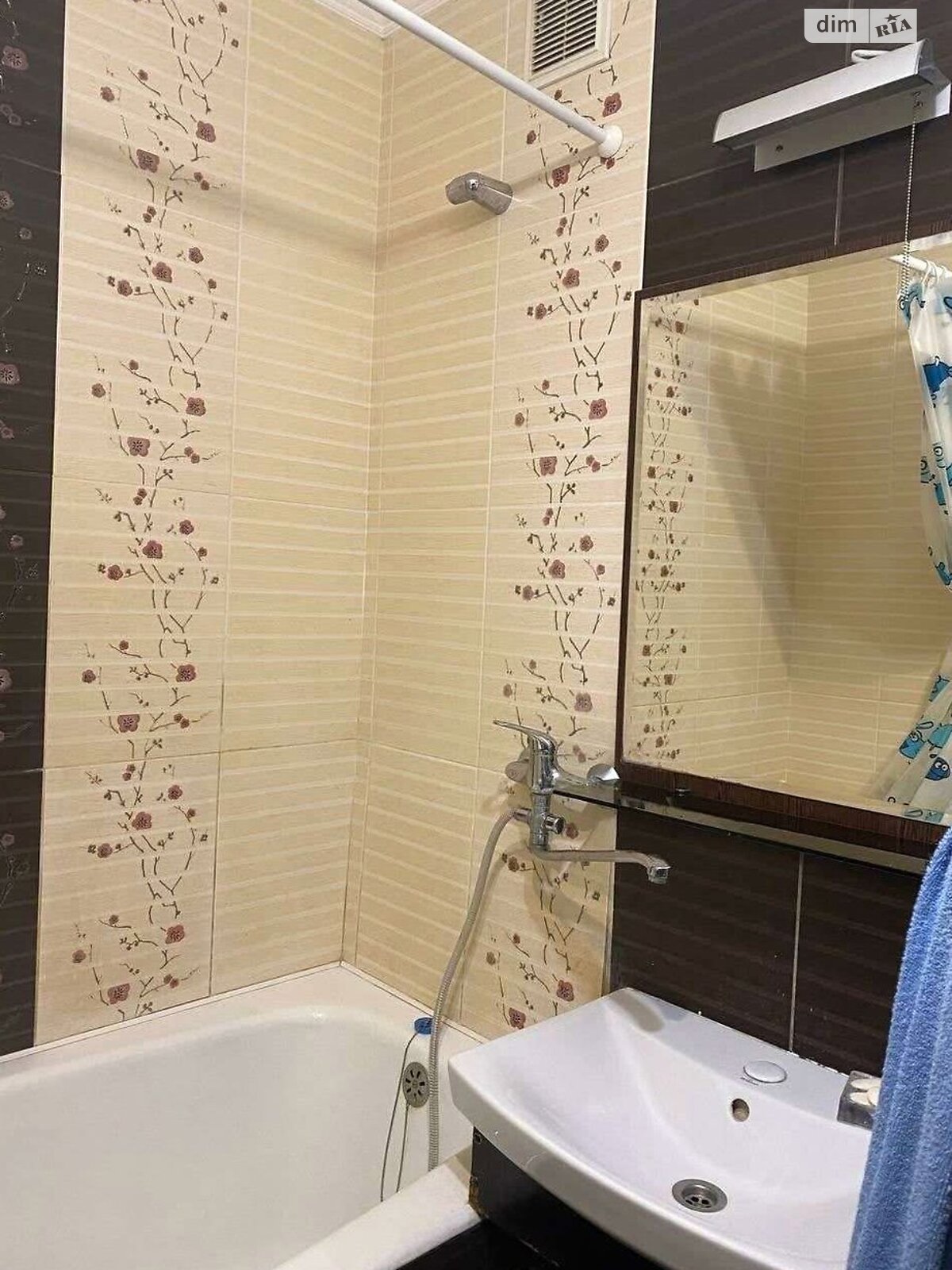 однокімнатна квартира в Одесі, район Курсаки, на вул. Ріхтера Святослава 144/2 в довготривалу оренду помісячно фото 1 однокімнатна квартира в Одесі, район Курсаки, на вул. Ріхтера Святослава 144/2 в довготривалу оренду помісячно фото 1