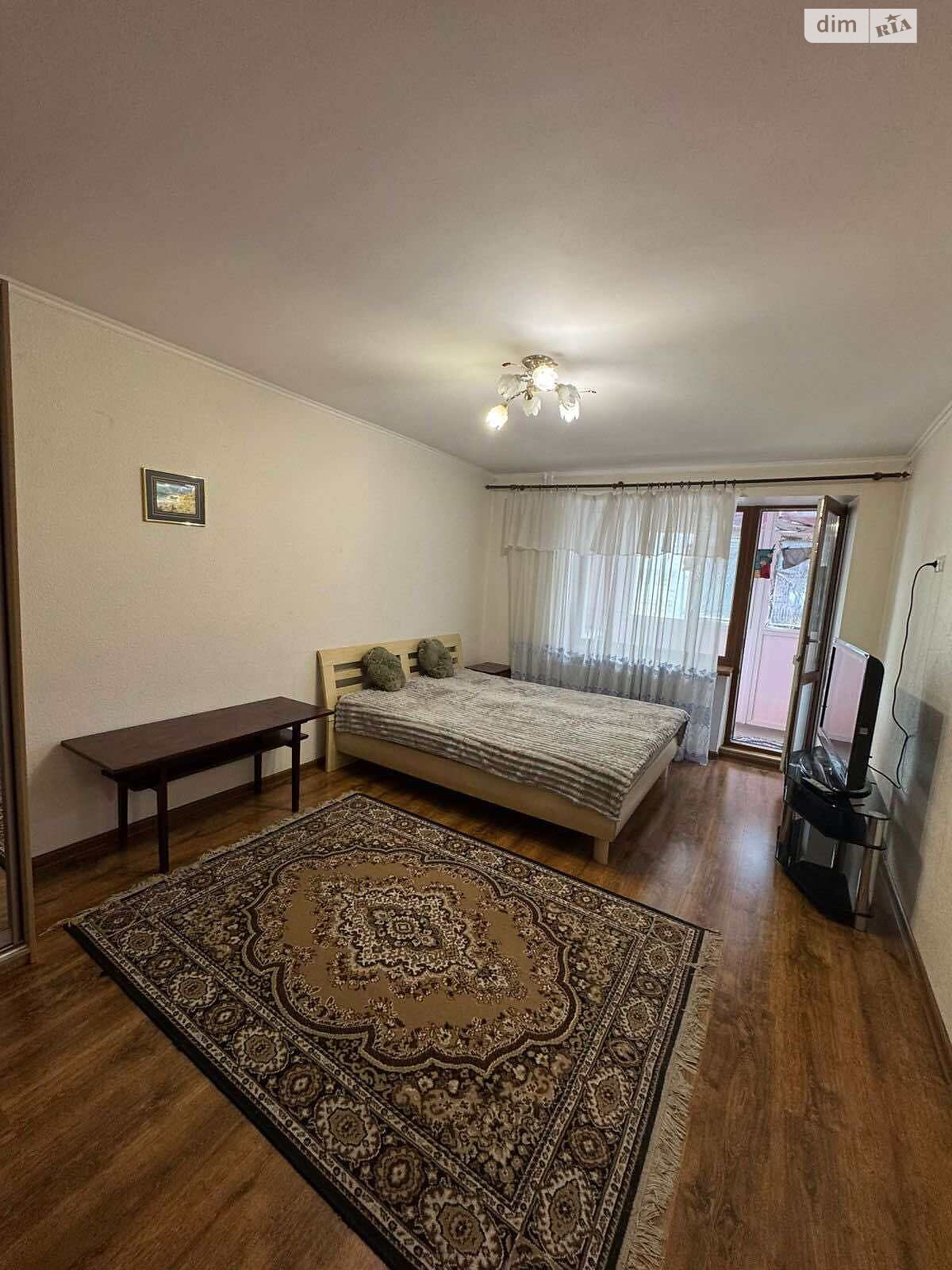 однокомнатная квартира в Одессе, район Курсаки, на ул. Рихтера Святослава в аренду на долгий срок помесячно фото 1