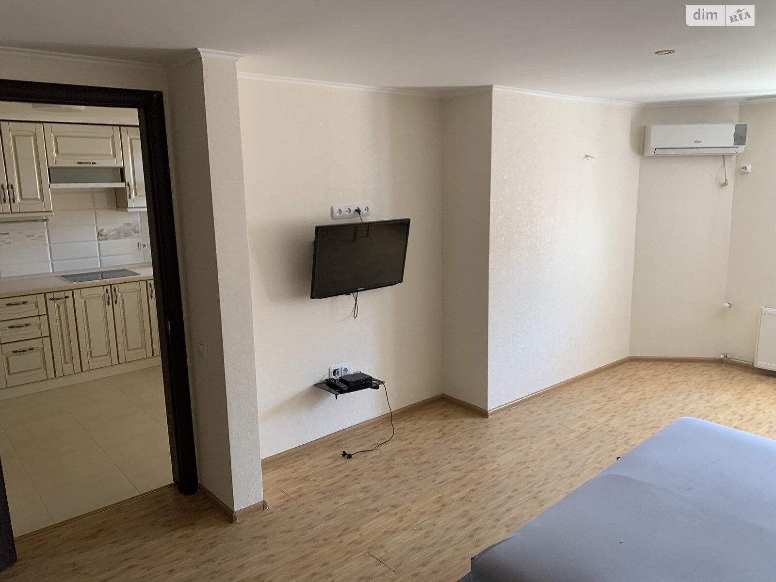 однокомнатная квартира с ремонтом в Одессе, район Курсаки, на ул. Старицкого 20/1 в аренду на долгий срок помесячно фото 1