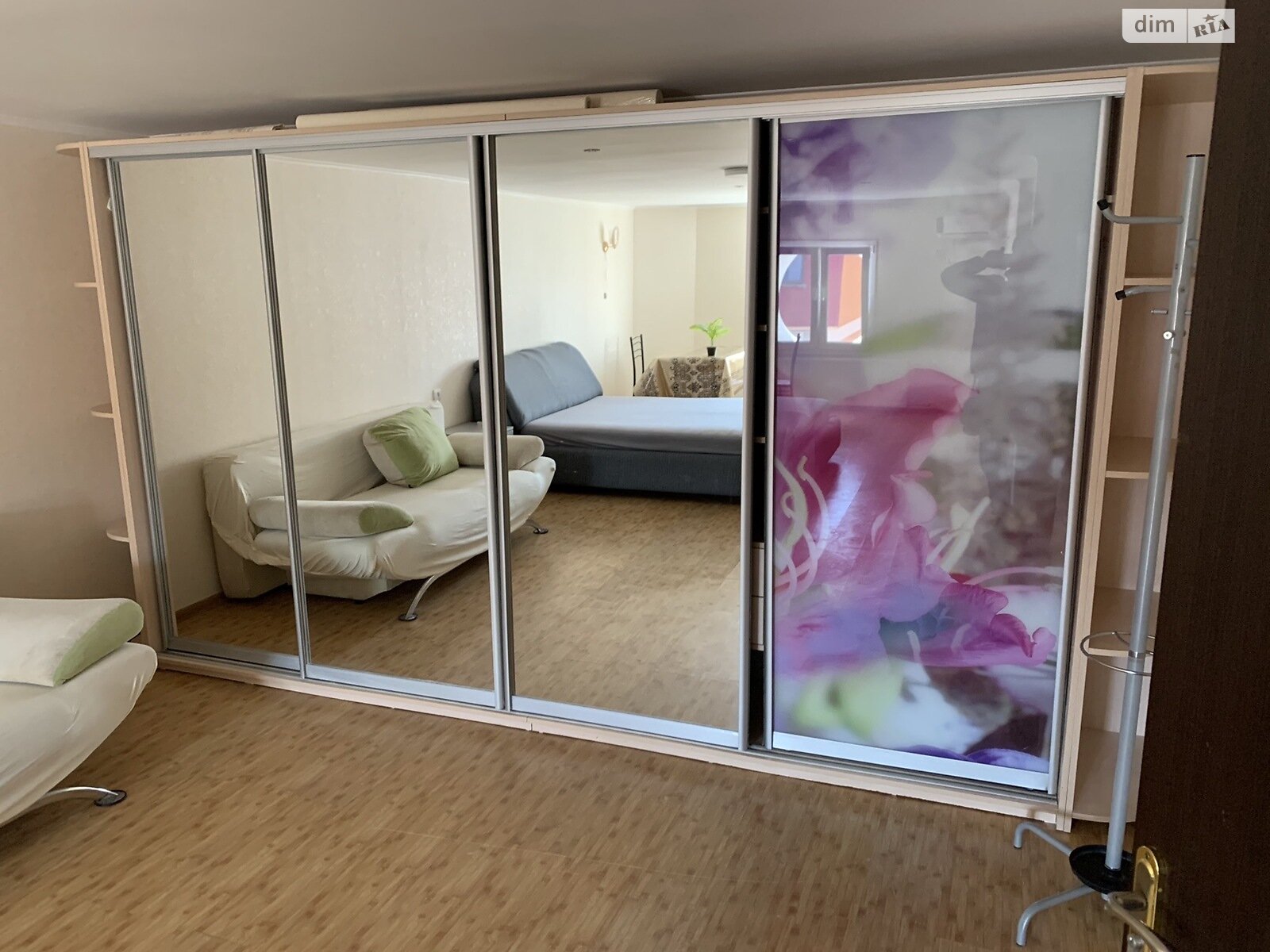 однокомнатная квартира с ремонтом в Одессе, район Курсаки, на ул. Старицкого 20/1 в аренду на долгий срок помесячно фото 1