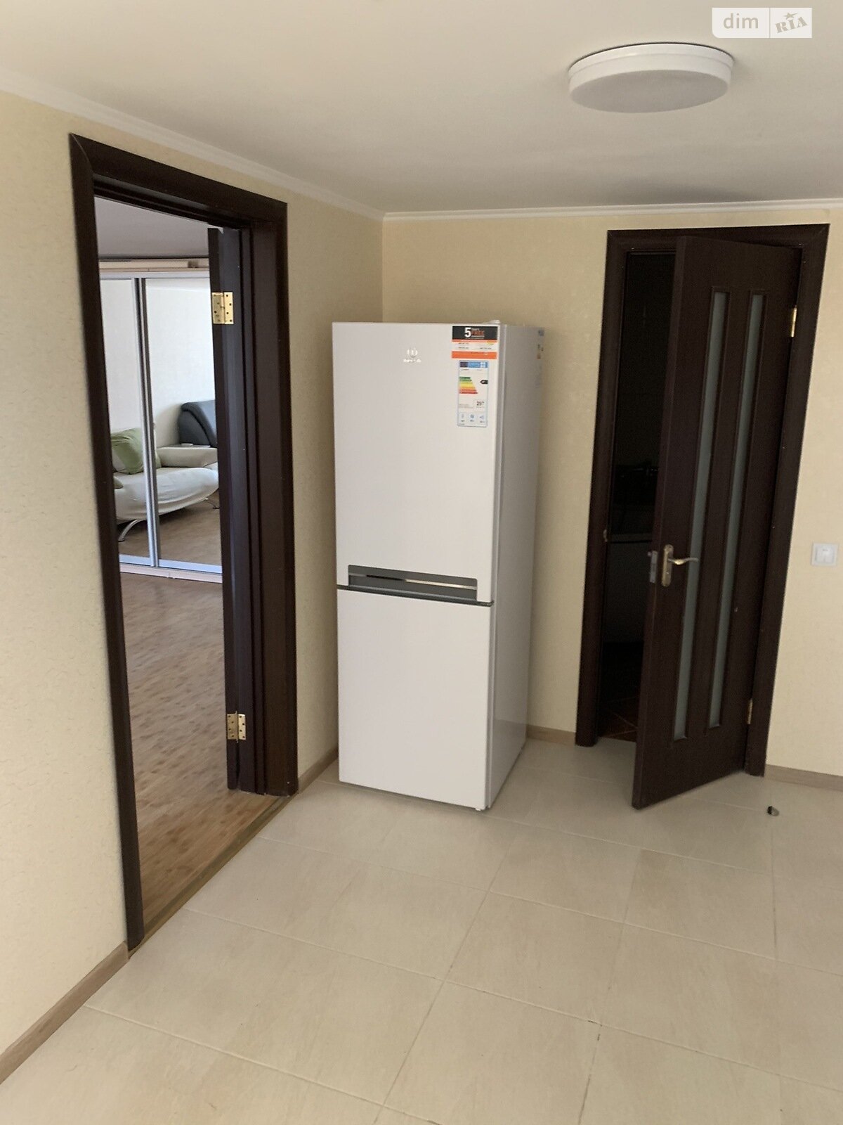 однокомнатная квартира с ремонтом в Одессе, район Курсаки, на ул. Старицкого 20/1 в аренду на долгий срок помесячно фото 1