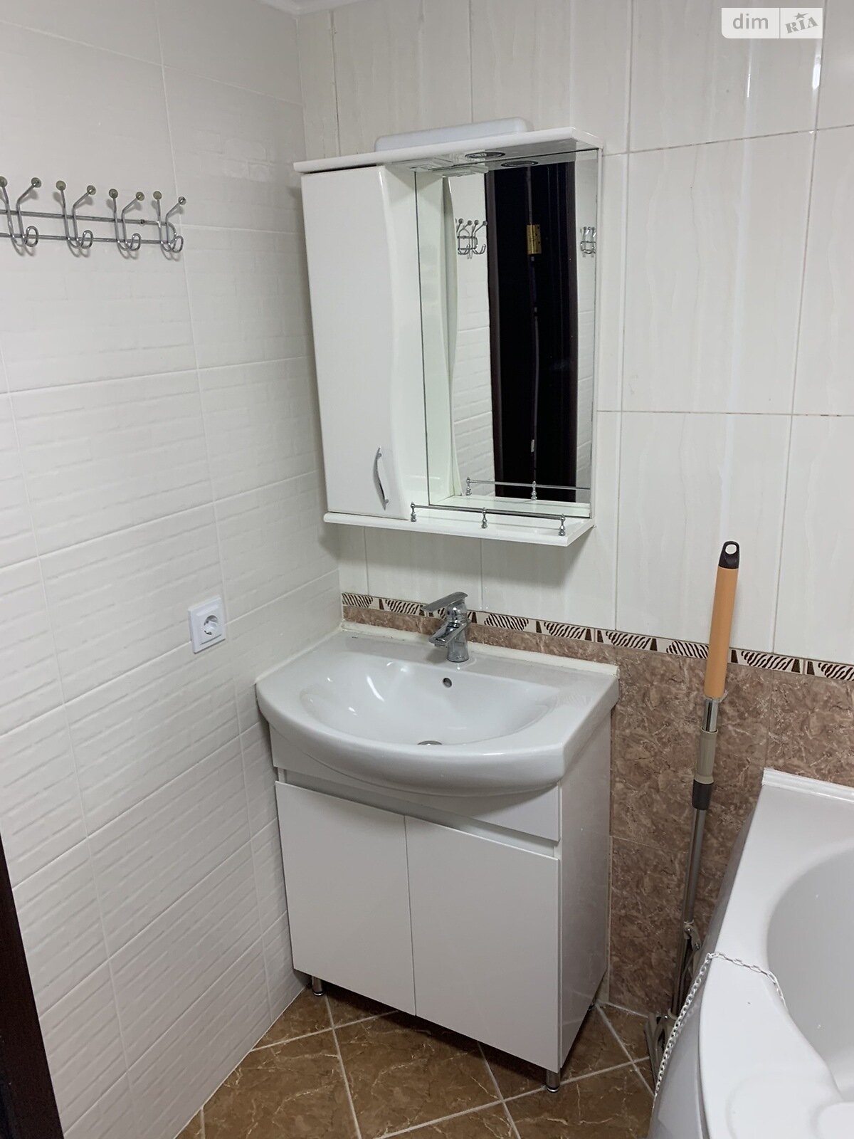 однокомнатная квартира с ремонтом в Одессе, район Курсаки, на ул. Старицкого 20/1 в аренду на долгий срок помесячно фото 1