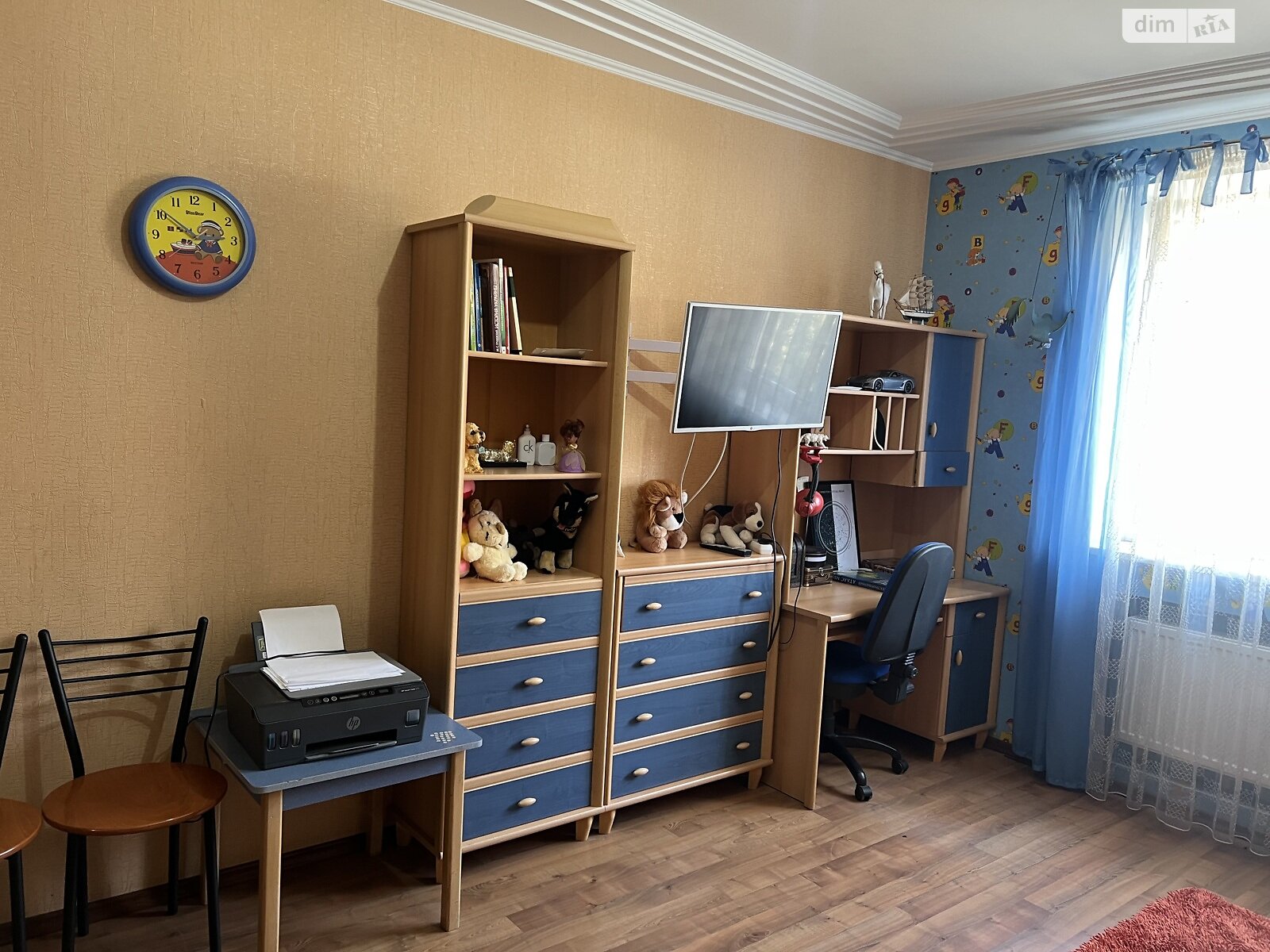трикімнатна квартира в Одесі, район Ланжерон, на пров. Обсерваторний 2/4 в довготривалу оренду помісячно фото 1 трикімнатна квартира в Одесі, район Ланжерон, на пров. Обсерваторний 2/4 в довготривалу оренду помісячно фото 1