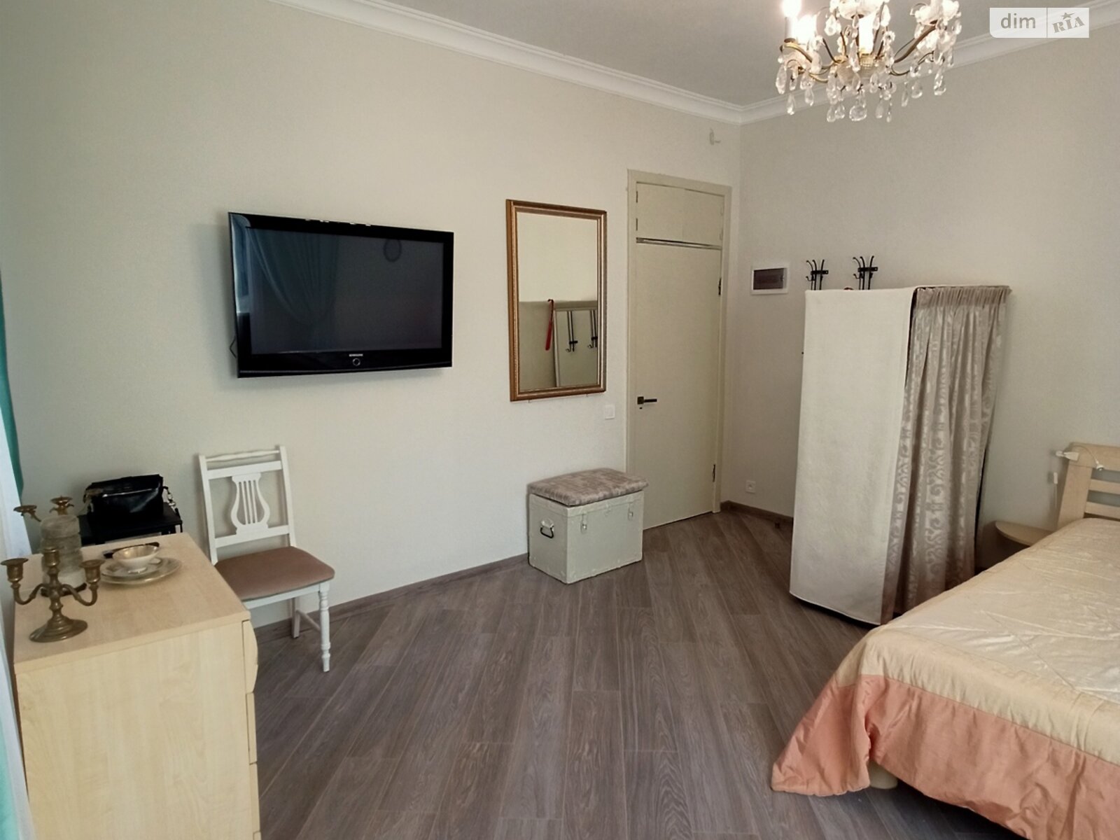 однокомнатная квартира в Одессе, район Ланжерон, на пер. Обсерваторный в аренду на долгий срок помесячно фото 1 однокомнатная квартира в Одессе, район Ланжерон, на пер. Обсерваторный в аренду на долгий срок помесячно фото 1