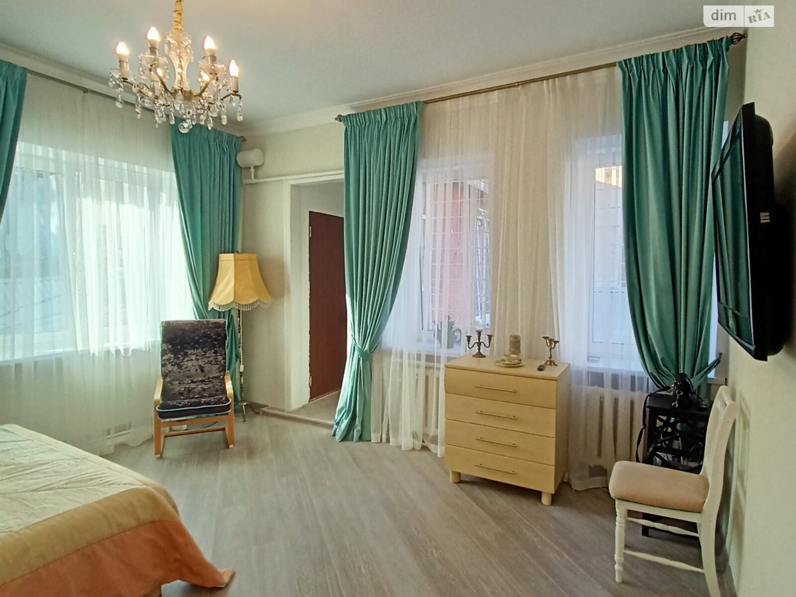 однокомнатная квартира в Одессе, район Ланжерон, на пер. Обсерваторный в аренду на долгий срок помесячно фото 1 однокомнатная квартира в Одессе, район Ланжерон, на пер. Обсерваторный в аренду на долгий срок помесячно фото 1