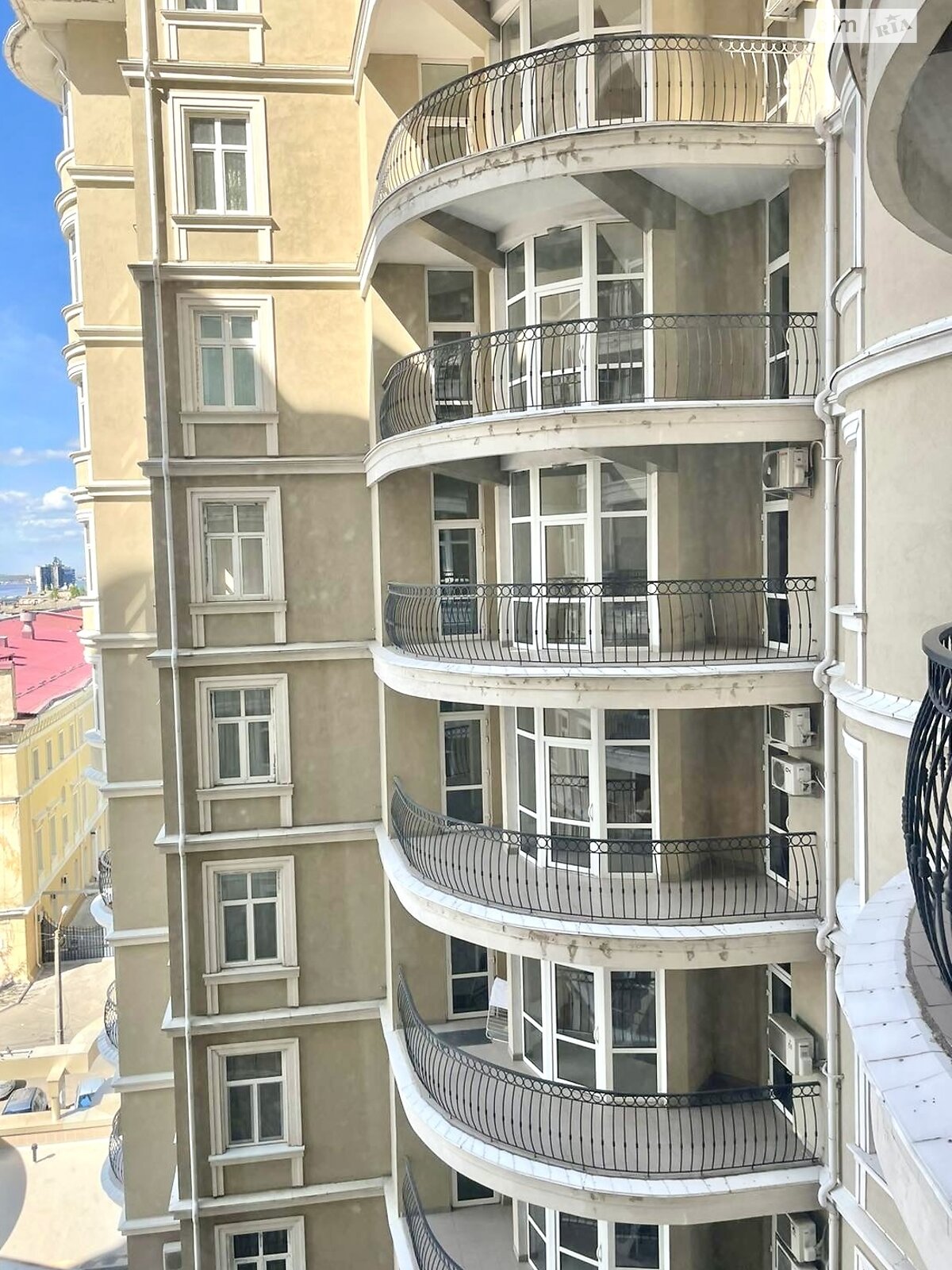 двокімнатна квартира в Одесі, район Ланжерон, на пров. Сабанський в довготривалу оренду помісячно фото 1