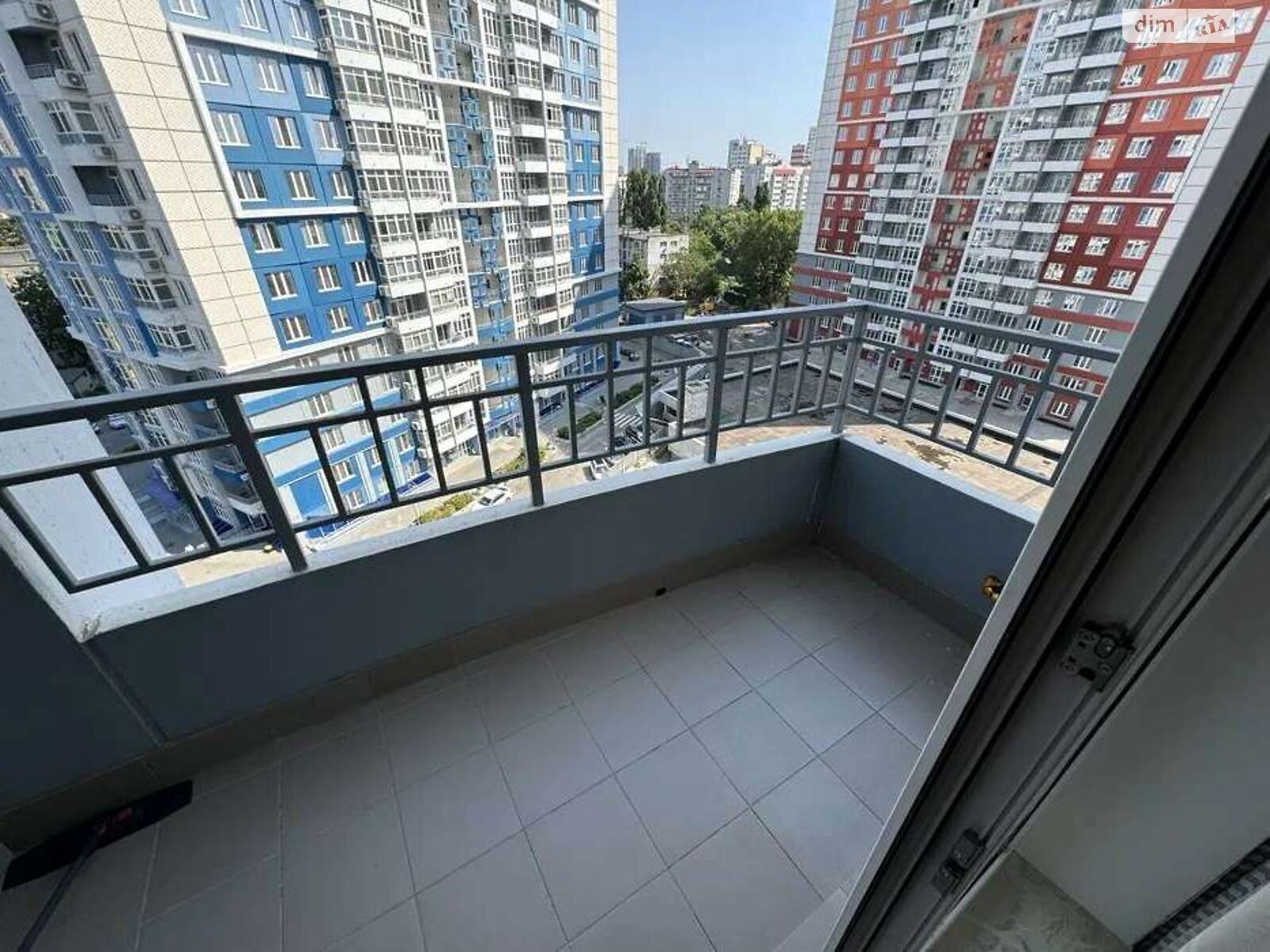 однокомнатная квартира в Одессе, на просп. Леси Украинки 19А в аренду на долгий срок помесячно фото 1 однокомнатная квартира в Одессе, на просп. Леси Украинки 19А в аренду на долгий срок помесячно фото 1